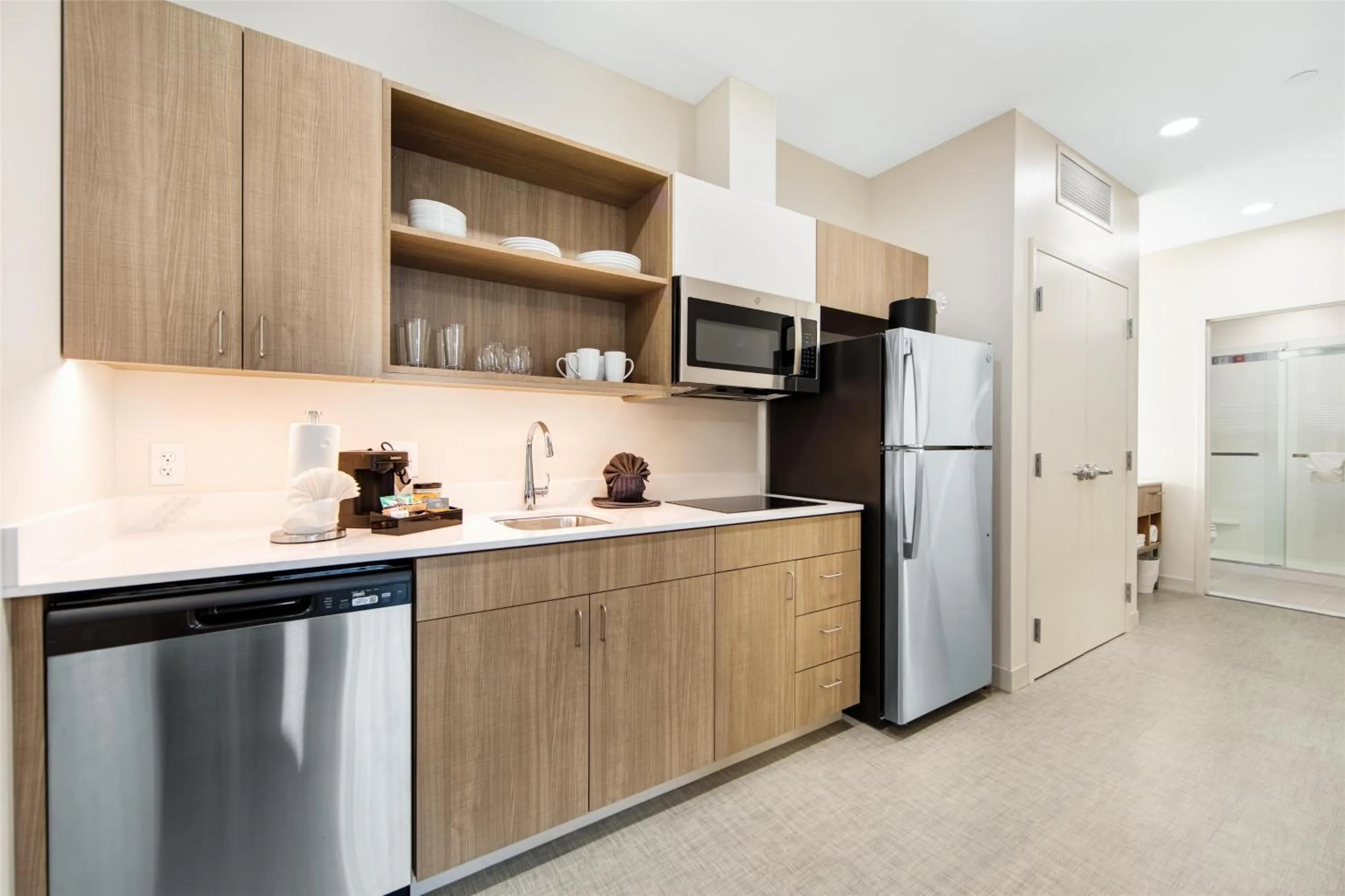 Kitchen or kitchenette in Homewood Suites by Hilton East Rutherford - Meadowlands, NJ