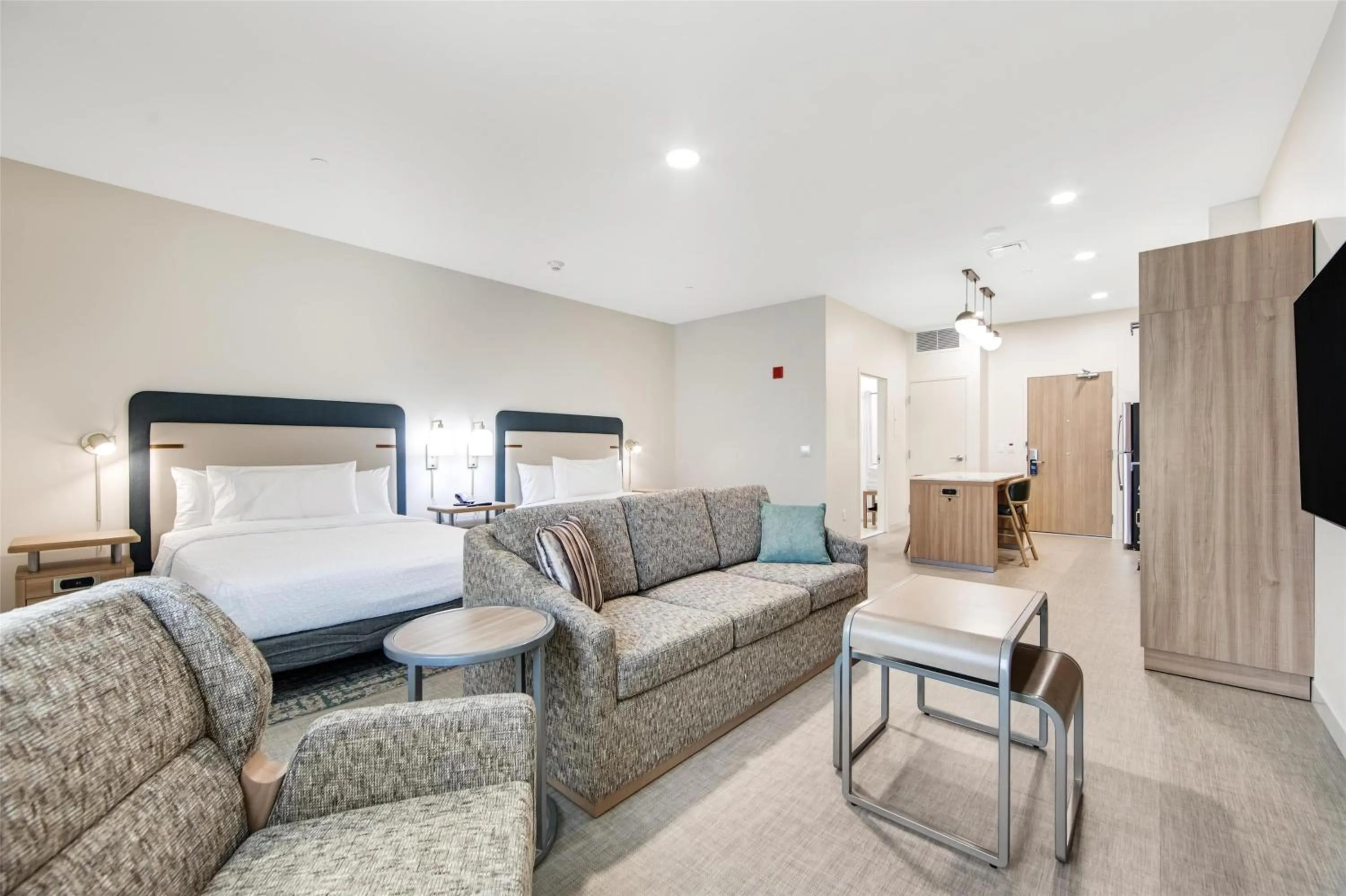 Bed in Homewood Suites by Hilton East Rutherford - Meadowlands, NJ