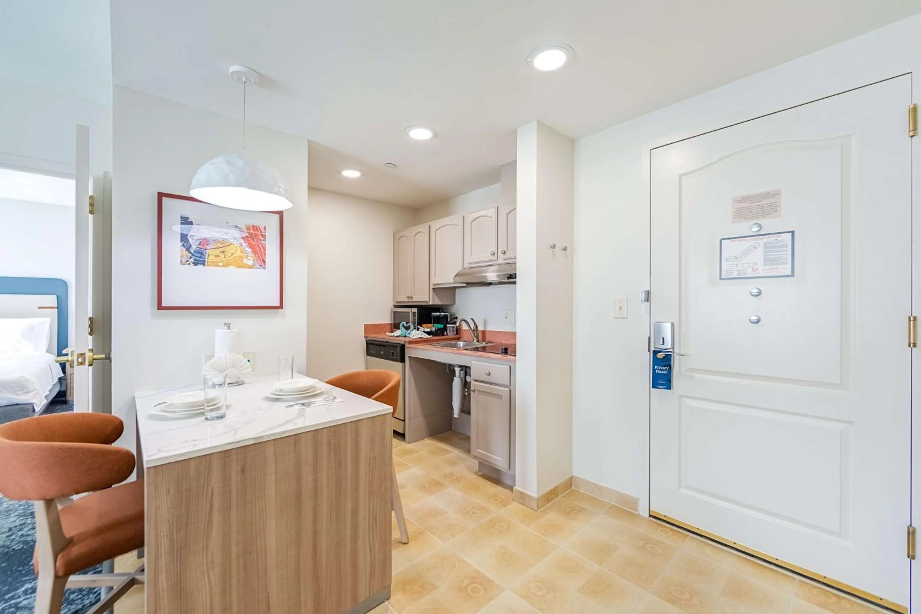 Kitchen or kitchenette in Homewood Suites by Hilton East Rutherford - Meadowlands, NJ