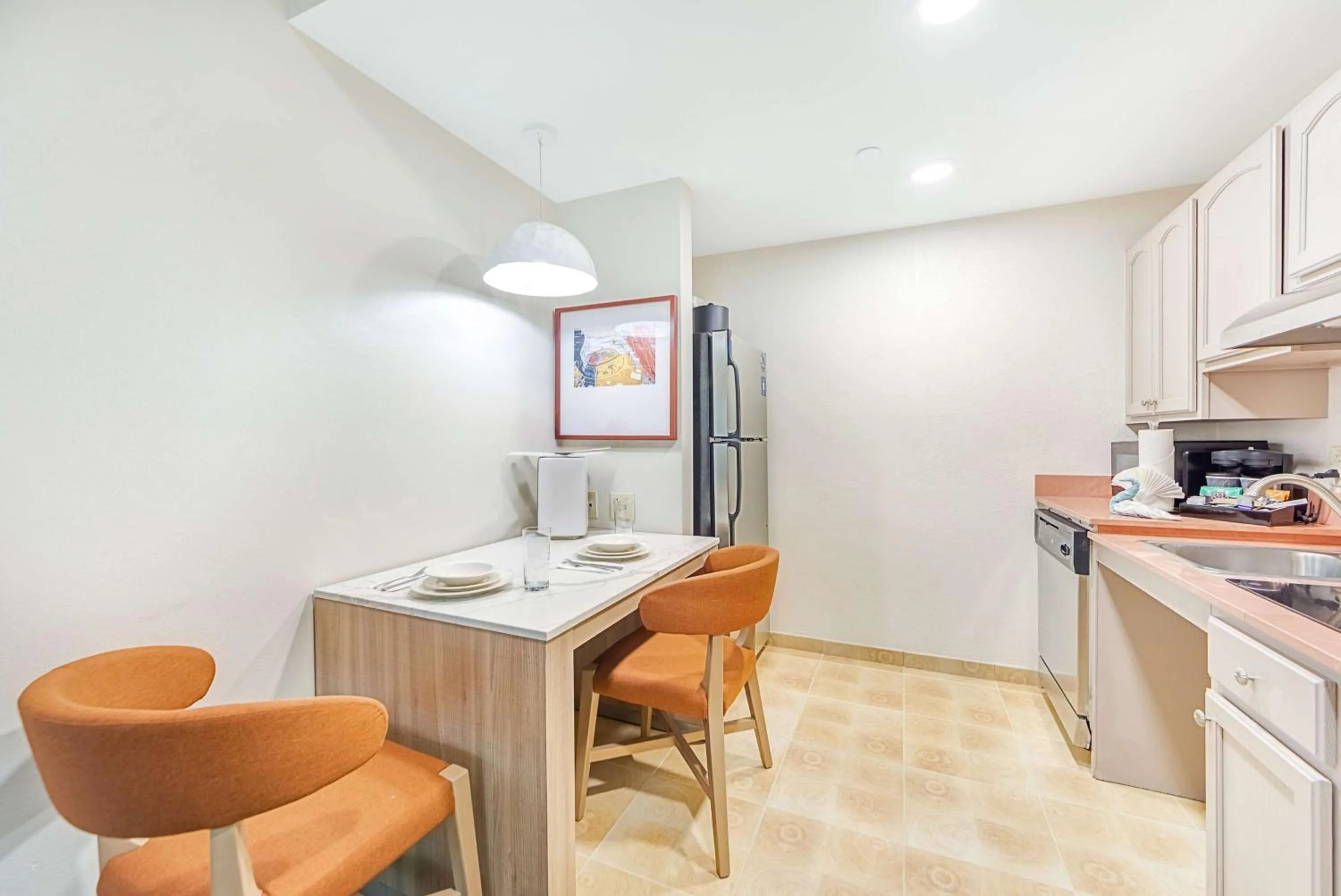 Kitchen or kitchenette in Homewood Suites by Hilton East Rutherford - Meadowlands, NJ