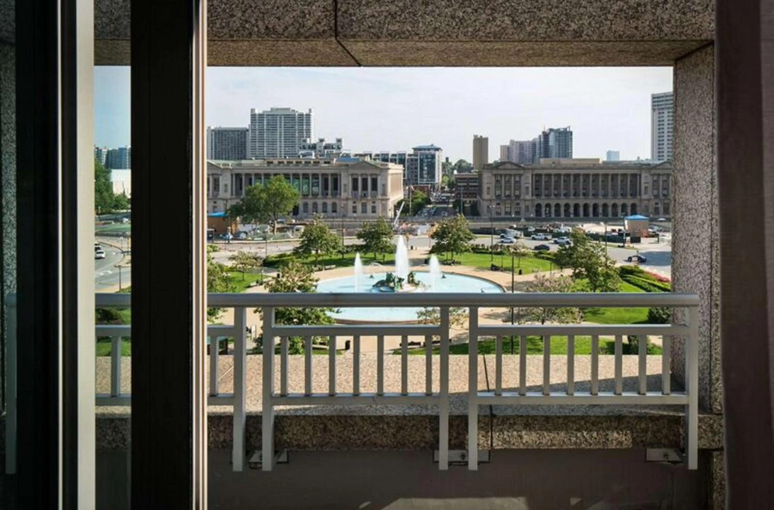 Bed in The Logan Philadelphia, Curio Collection by Hilton