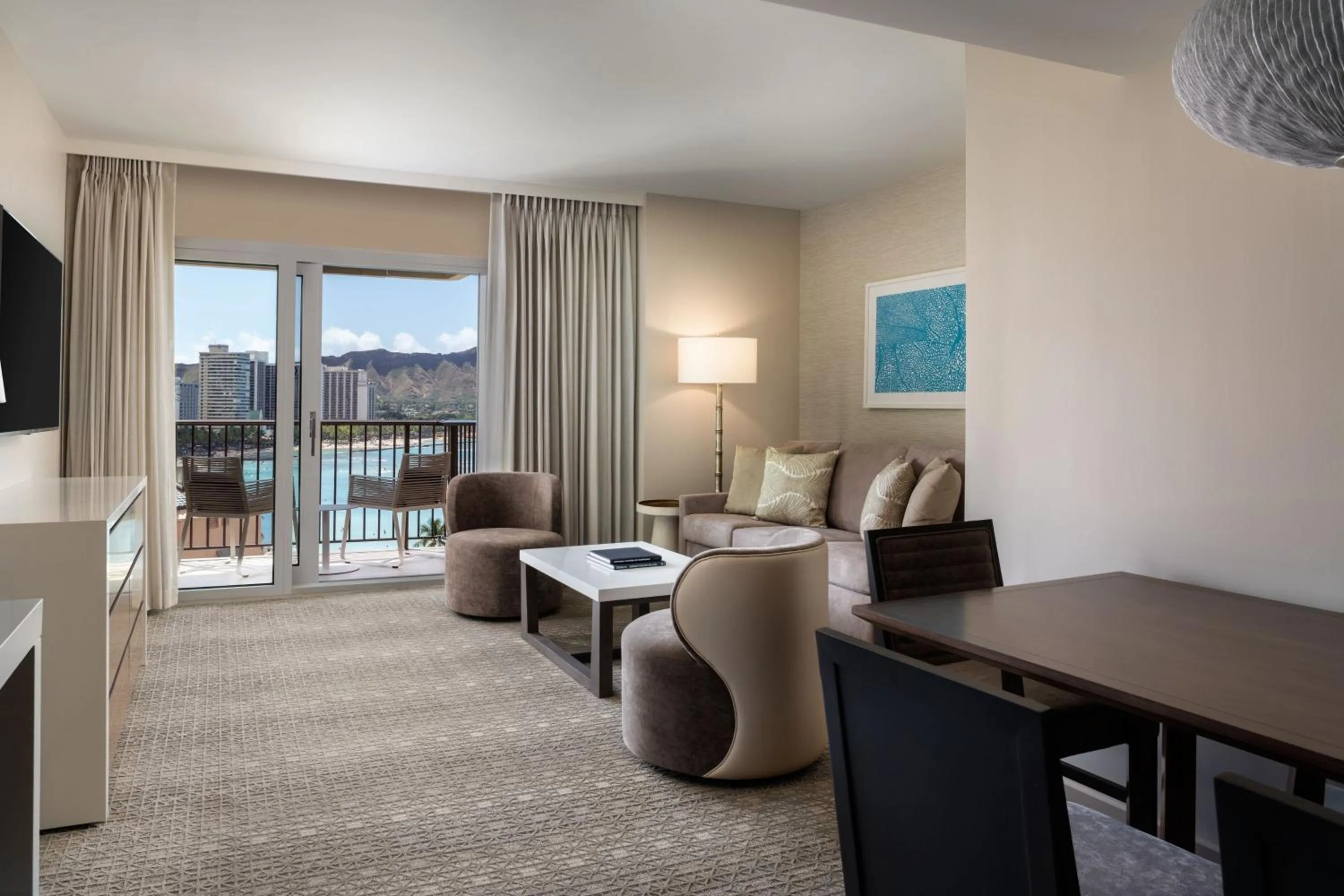 Living room in Sheraton Waikiki Beach Resort