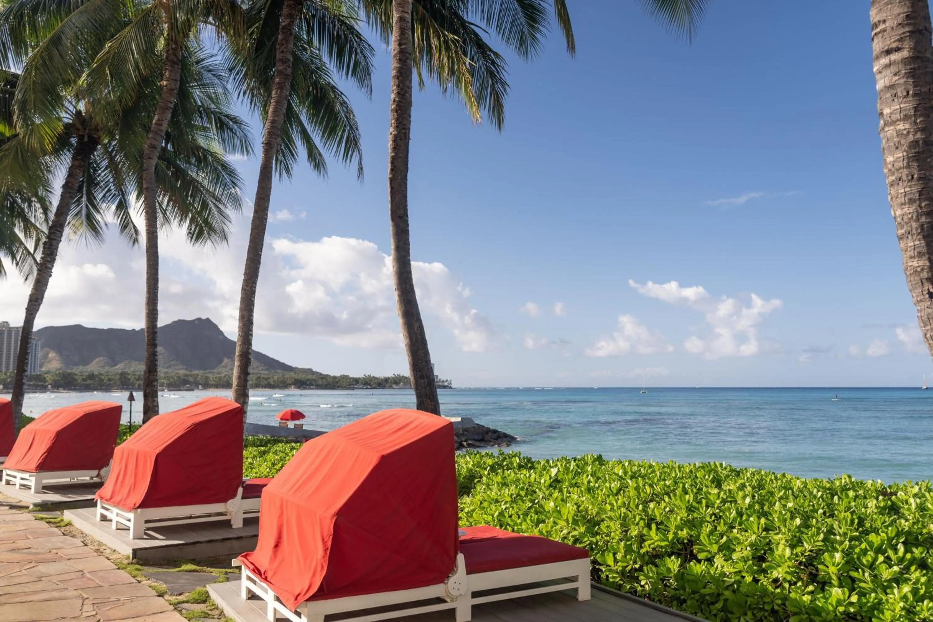 Swimming pool in The Royal Hawaiian, A Luxury Collection Resort, Waikiki