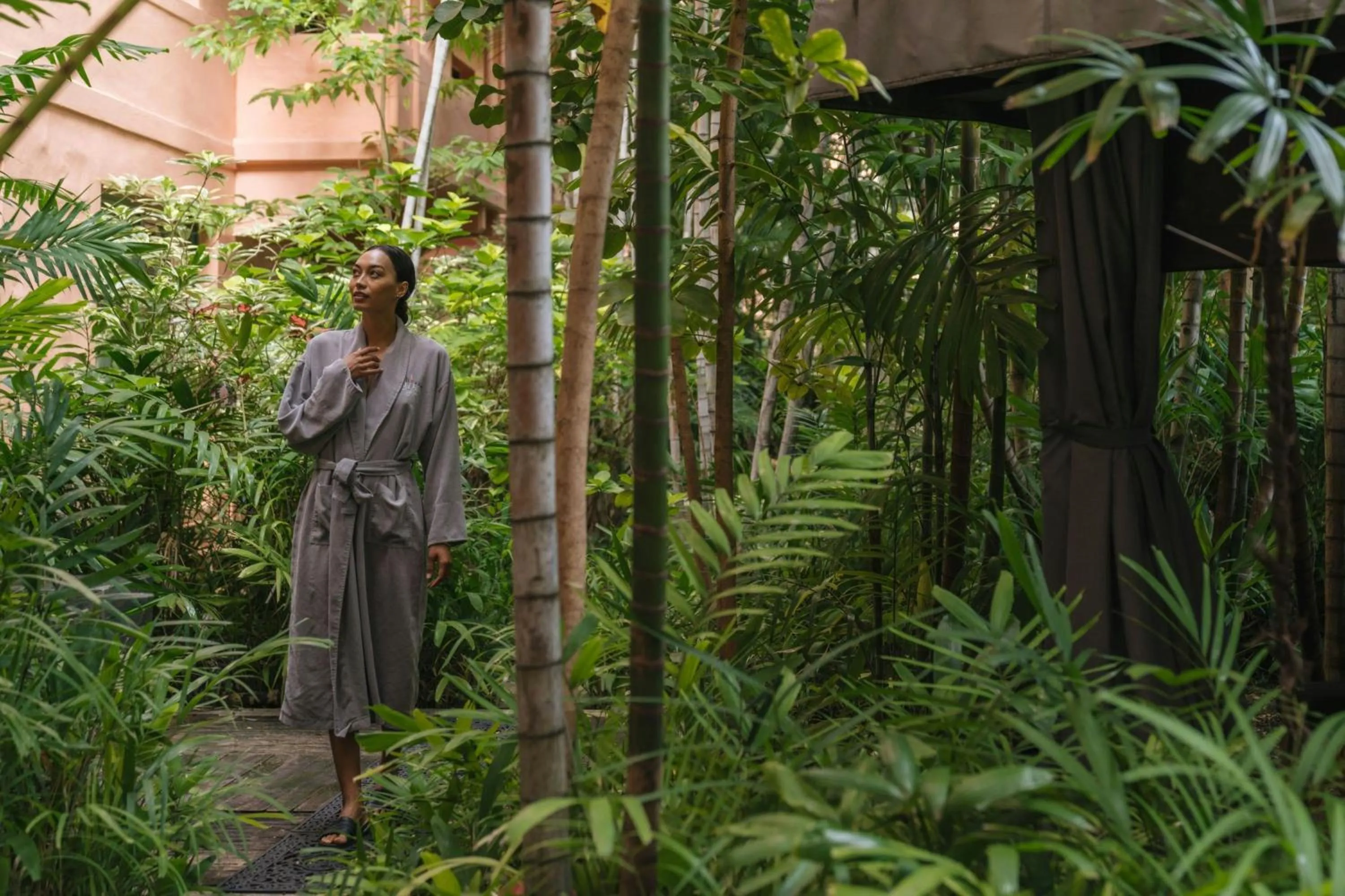 Spa and wellness centre/facilities in The Royal Hawaiian, A Luxury Collection Resort, Waikiki