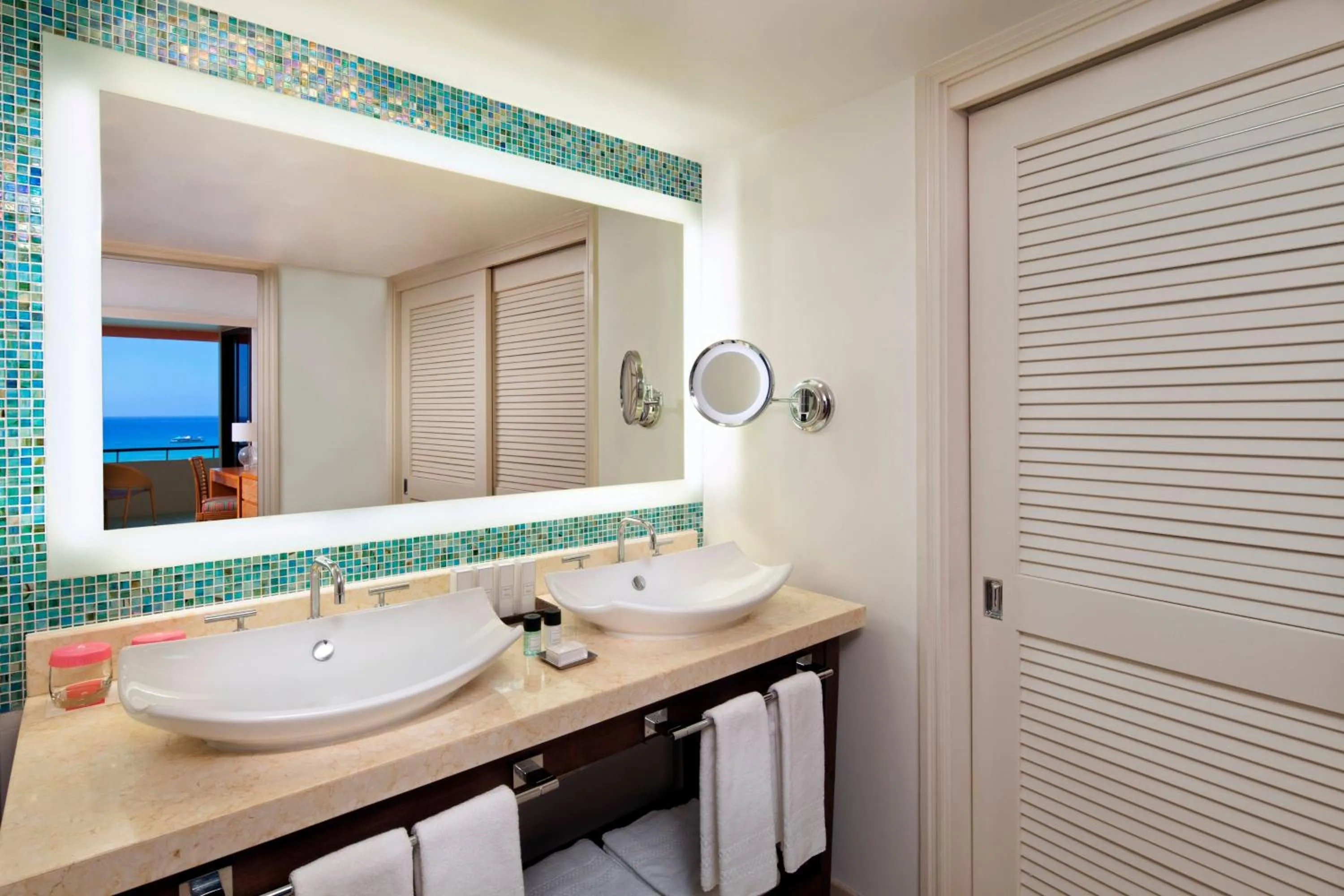 Bathroom in The Royal Hawaiian, A Luxury Collection Resort, Waikiki