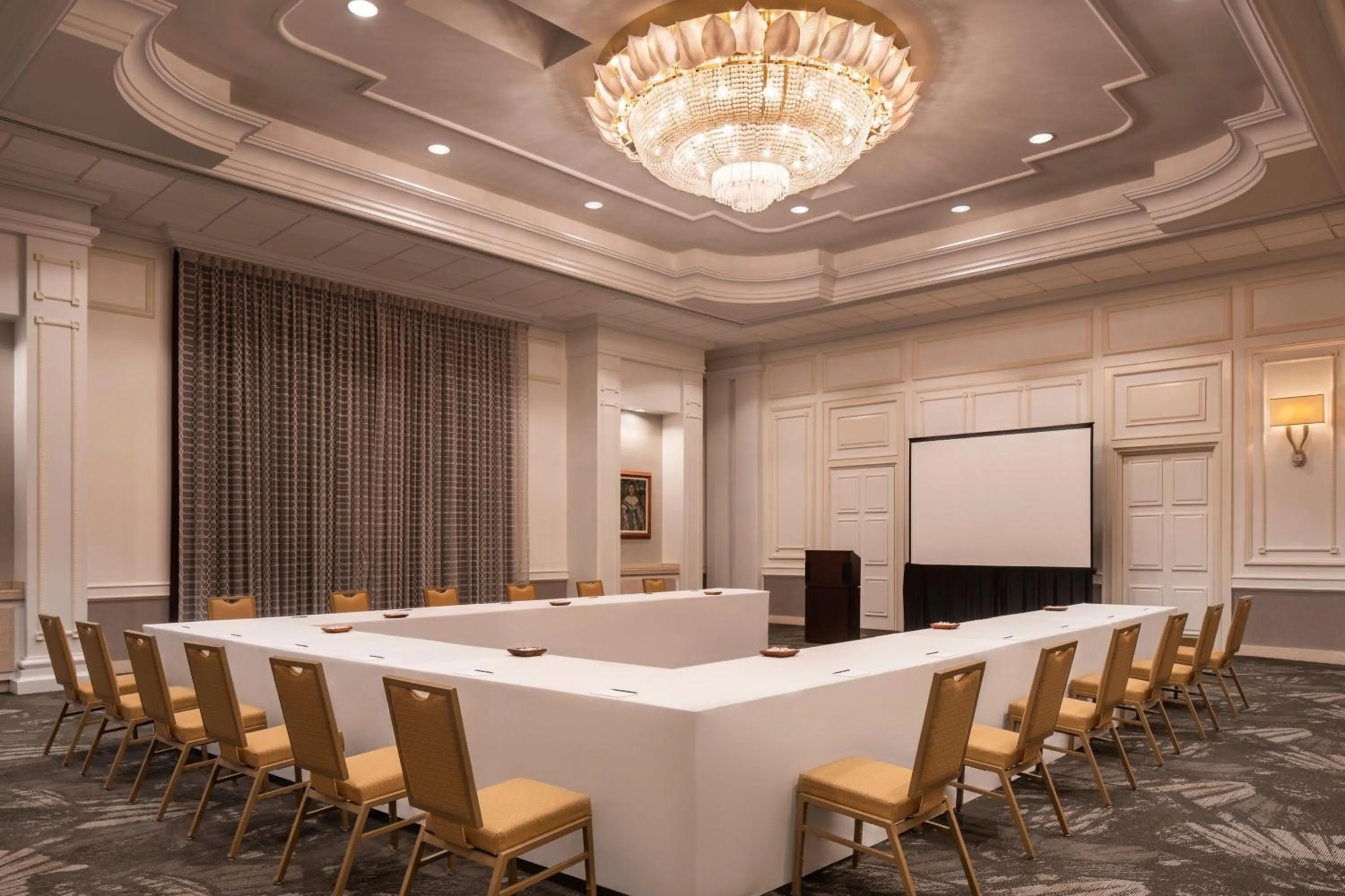 Meeting/conference room in The Royal Hawaiian, A Luxury Collection Resort, Waikiki