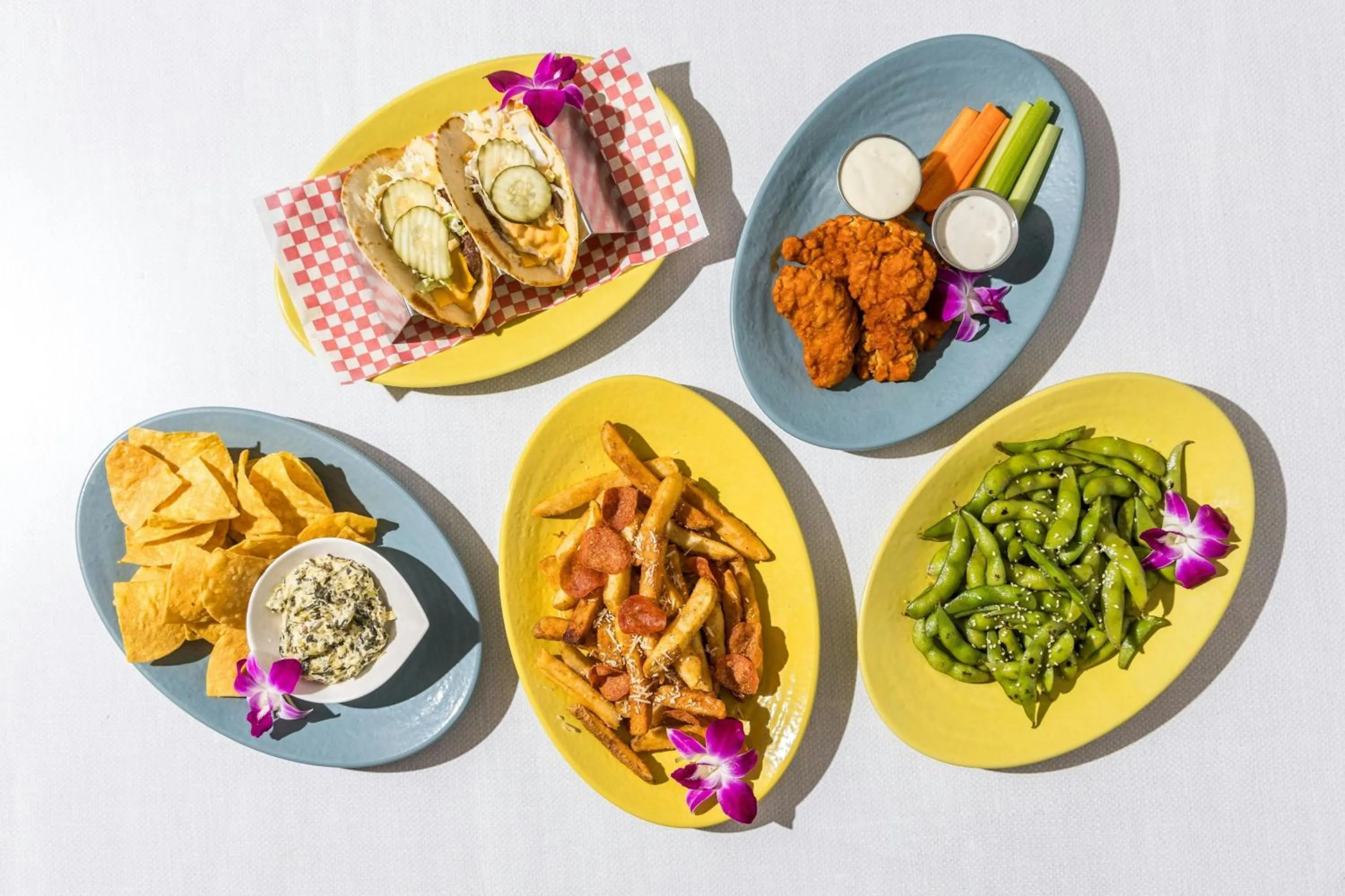 Lounge or bar in Sheraton Princess Kaiulani Waikiki Beach