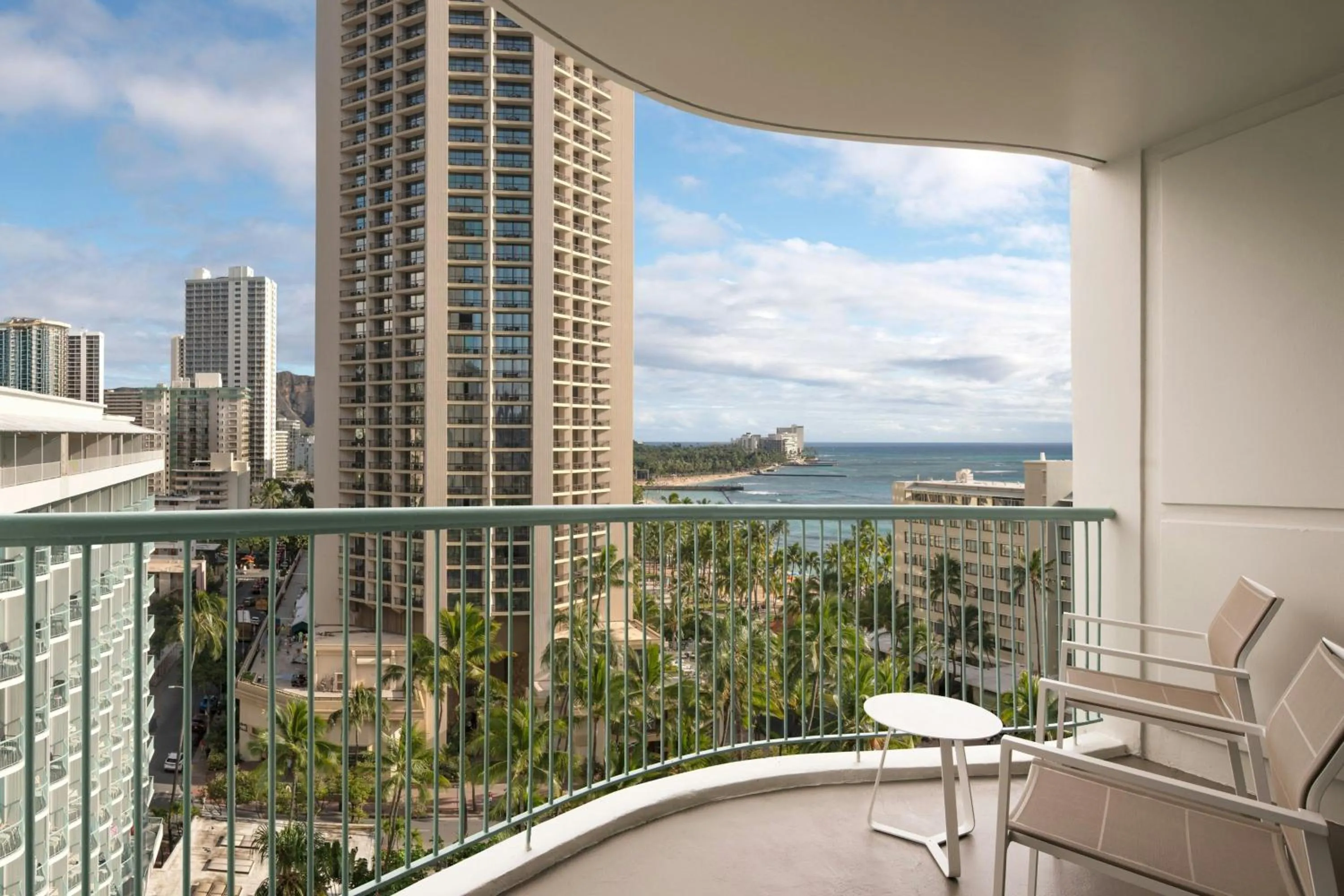 Photo of the whole room in Sheraton Princess Kaiulani Waikiki Beach