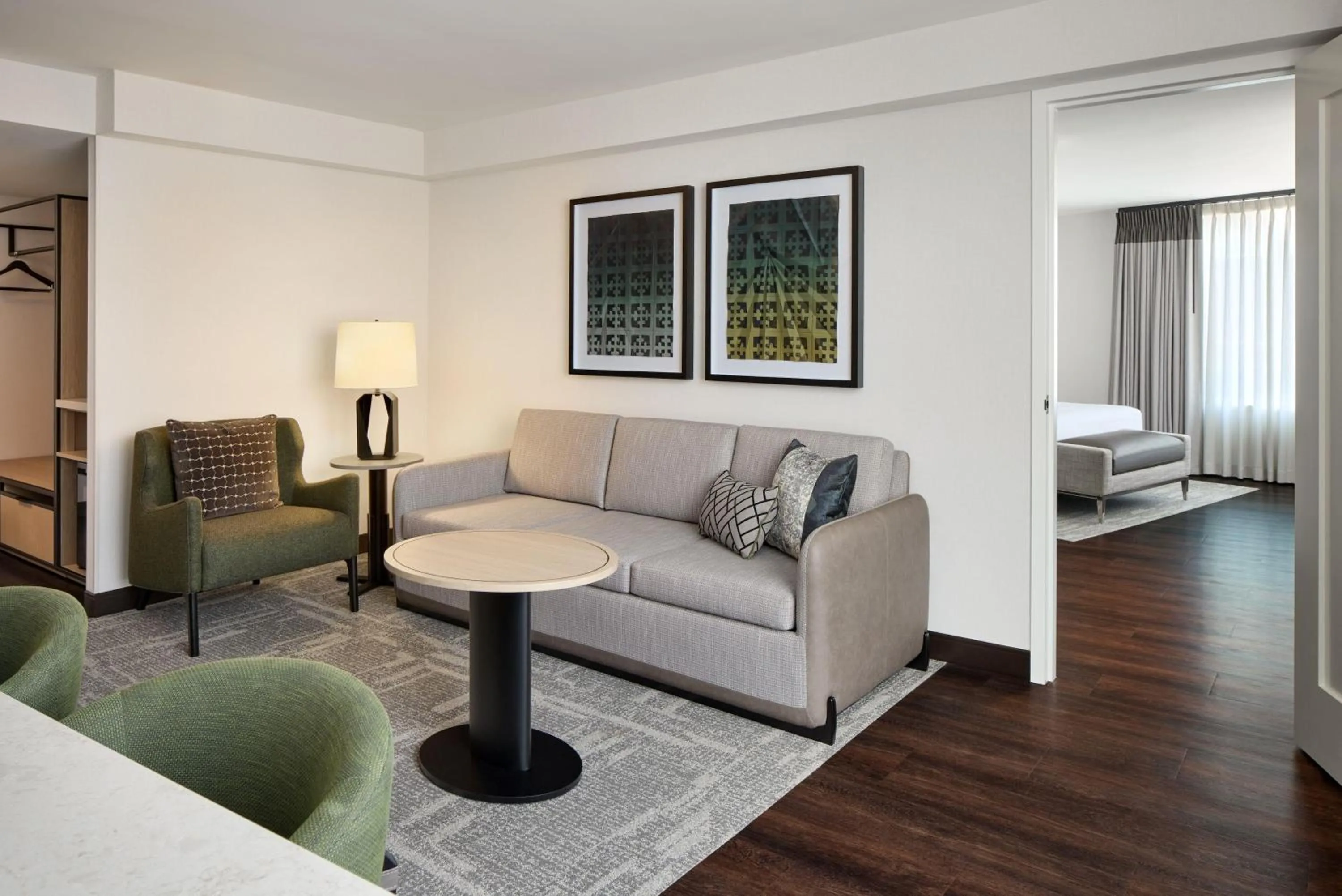 Photo of the whole room in Hyatt Regency Washington on Capitol Hill