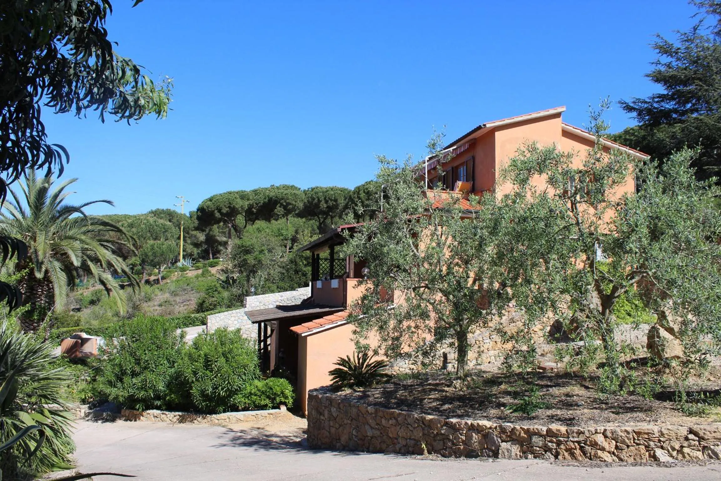 Place of worship in Casa Roberta