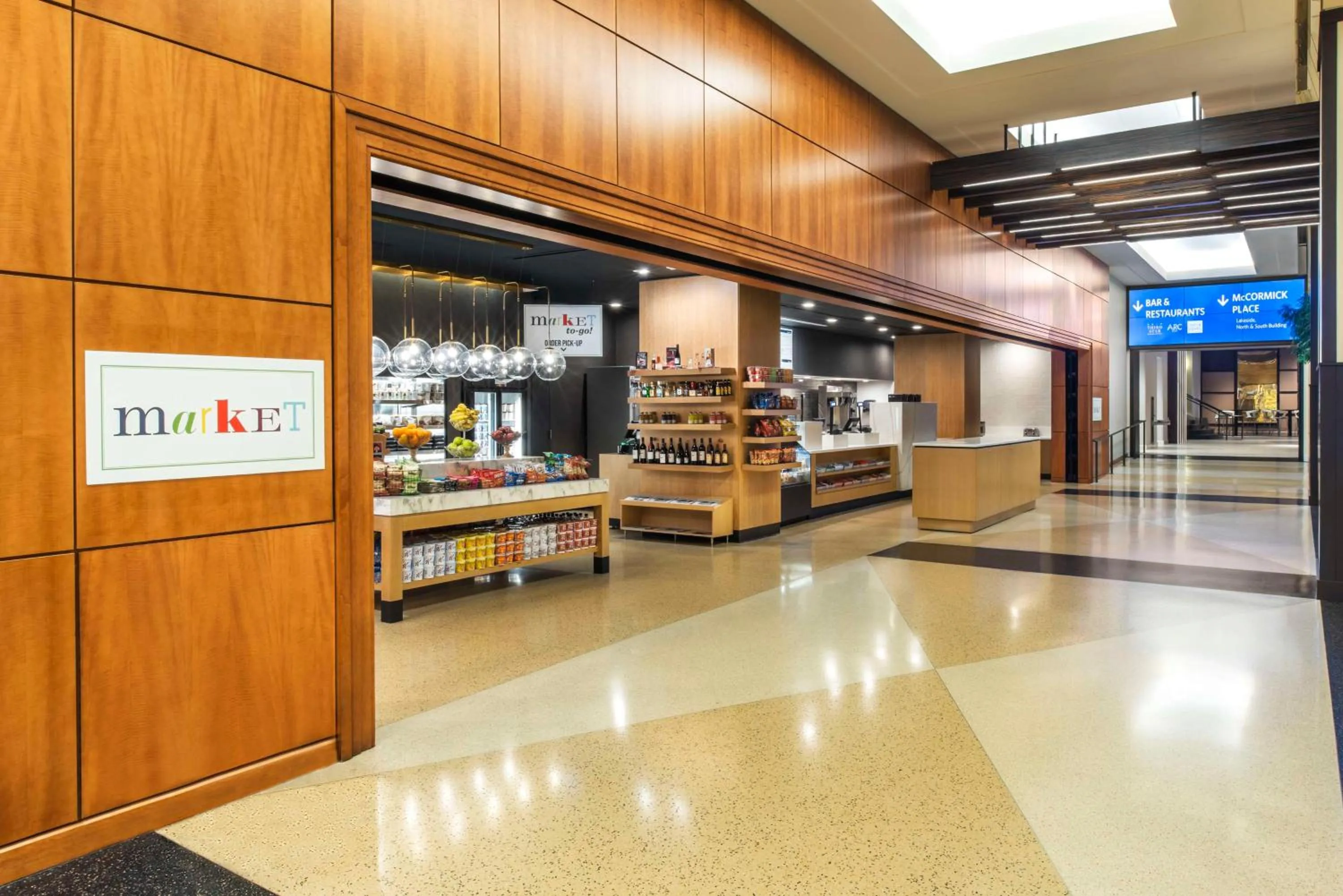 Restaurant/places to eat in Hyatt Regency McCormick Place Chicago