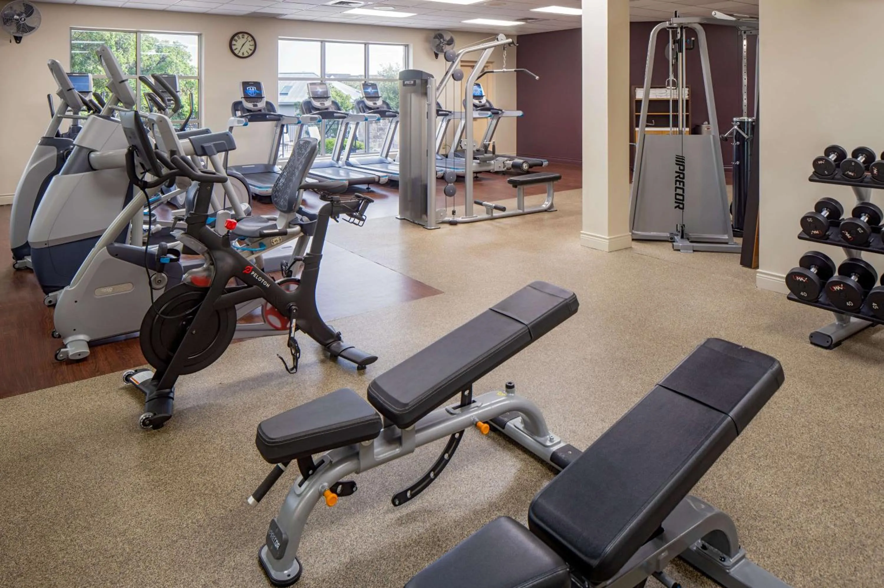 Fitness centre/facilities in Hilton San Antonio Hill Country
