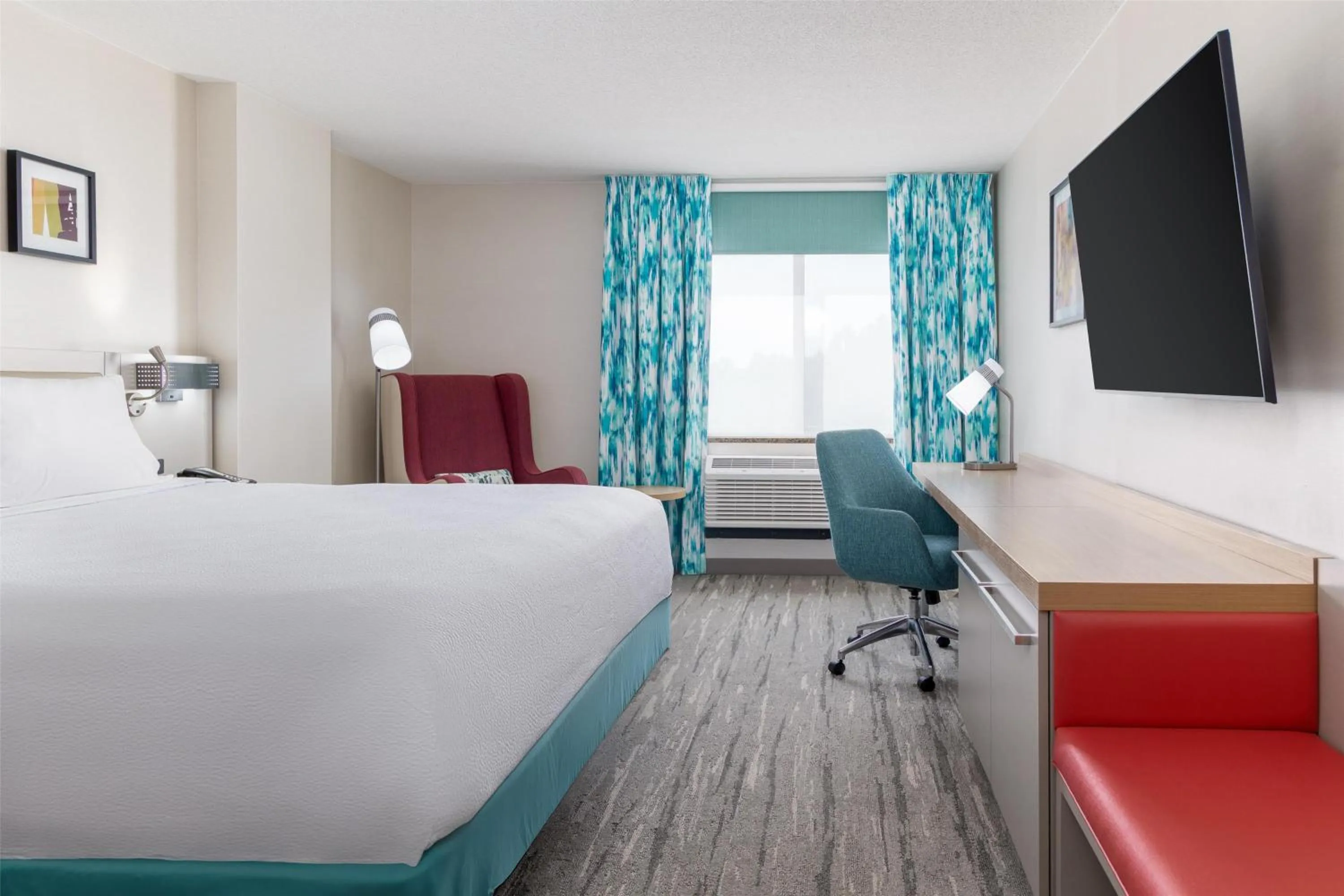 Bed in Hilton Garden Inn Hanover Arundel Mills, MD