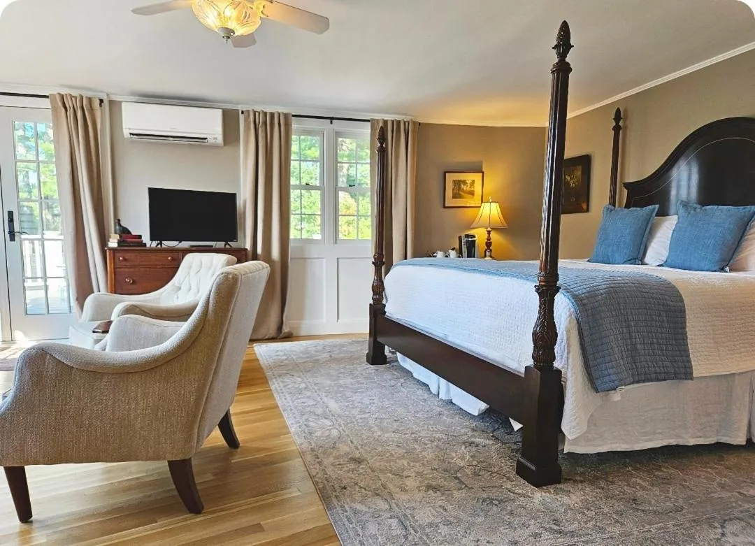 Bed in The Manor on Golden Pond