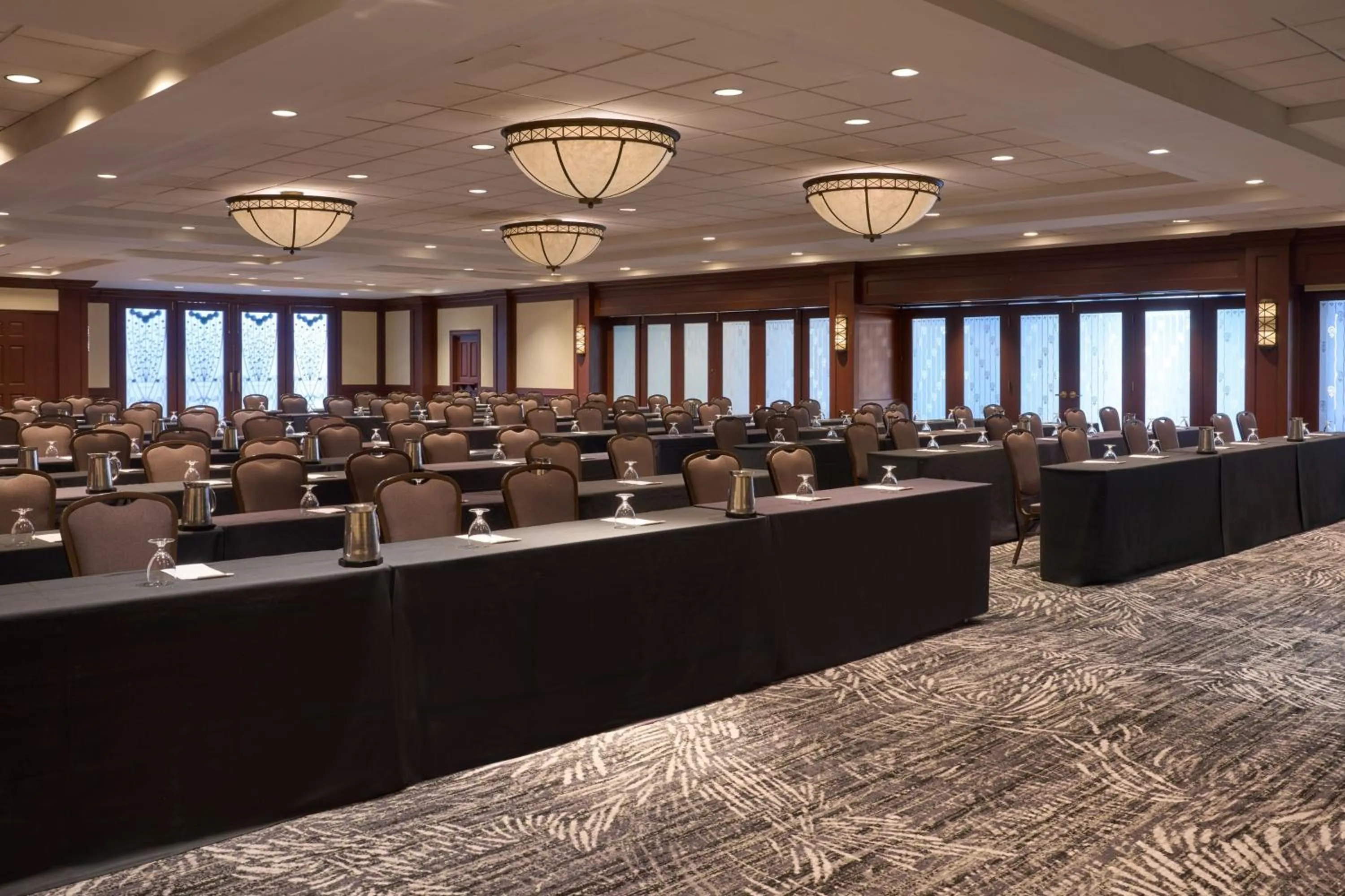 Meeting/conference room in Sheraton Pittsburgh Hotel at Station Square