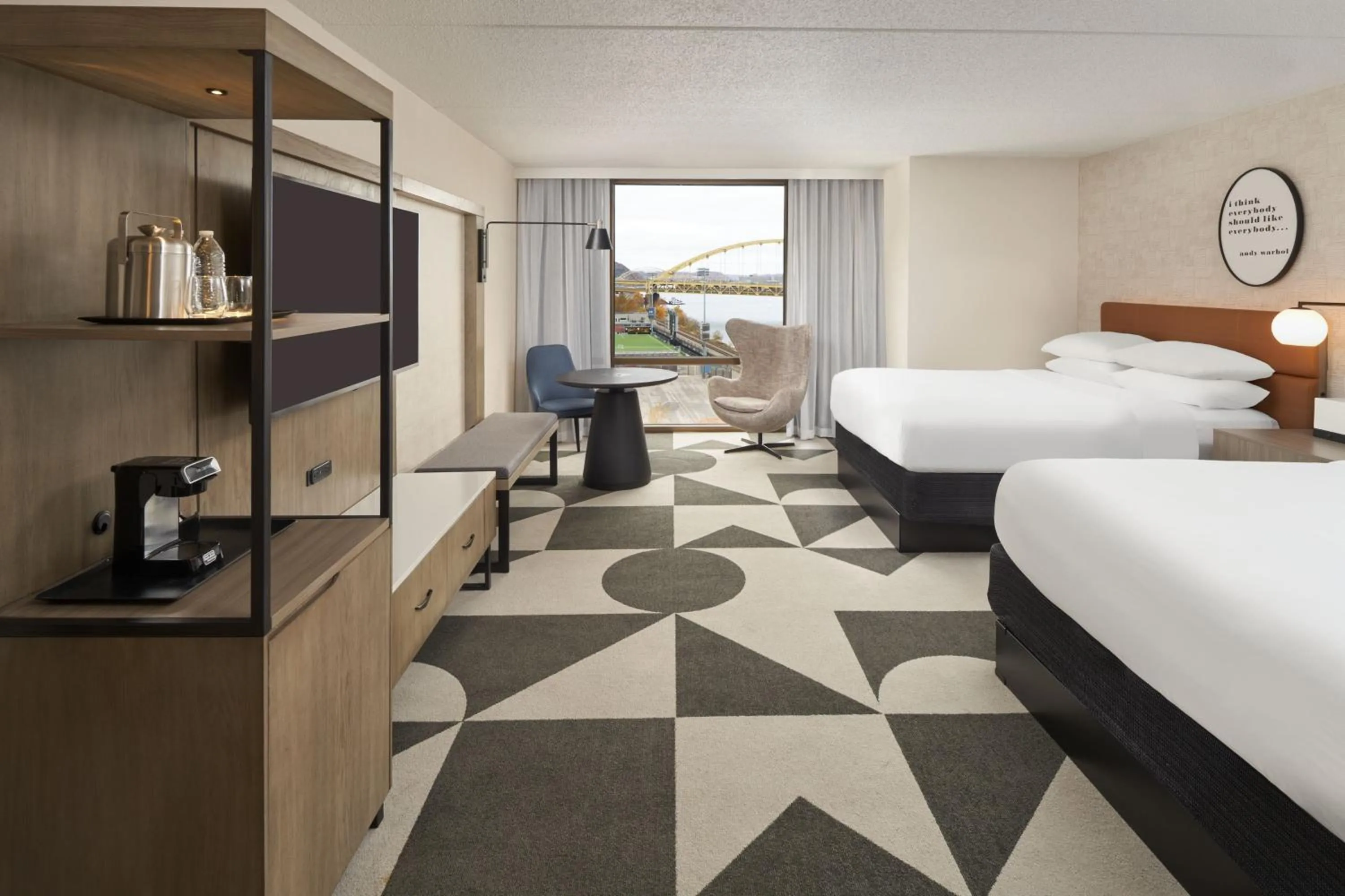 Photo of the whole room, Bed in Sheraton Pittsburgh Hotel at Station Square