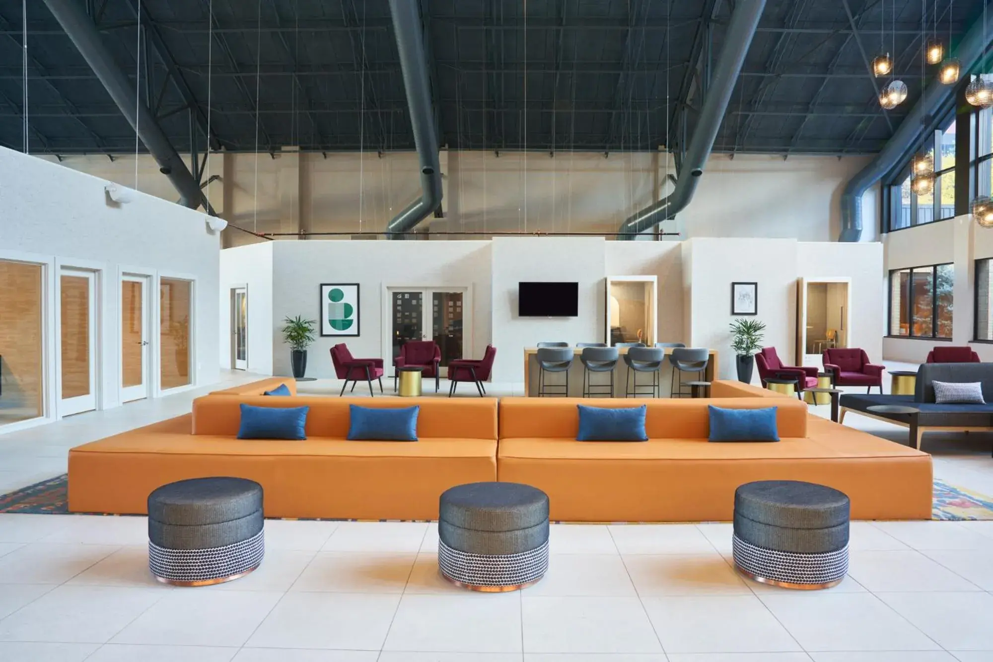 Executive One-Bedroom Suite in Sheraton Pittsburgh Hotel at Station Square Executive One-Bedroom Suite in Sheraton Pittsburgh Hotel at Station Square