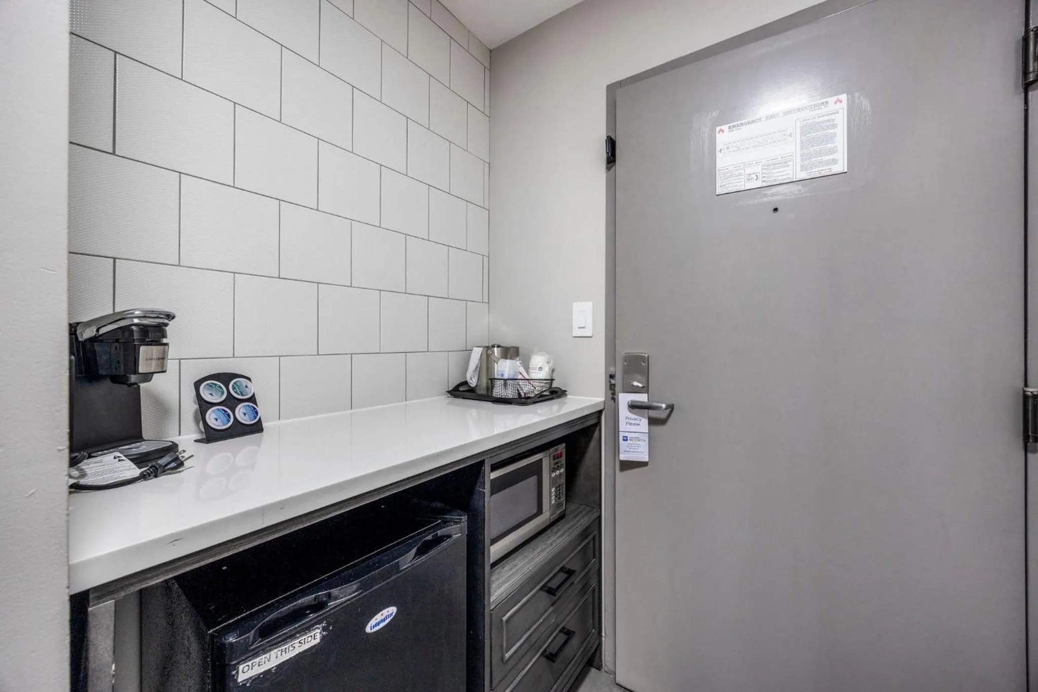 Property building in Best Western Downtown PLUS Music Row