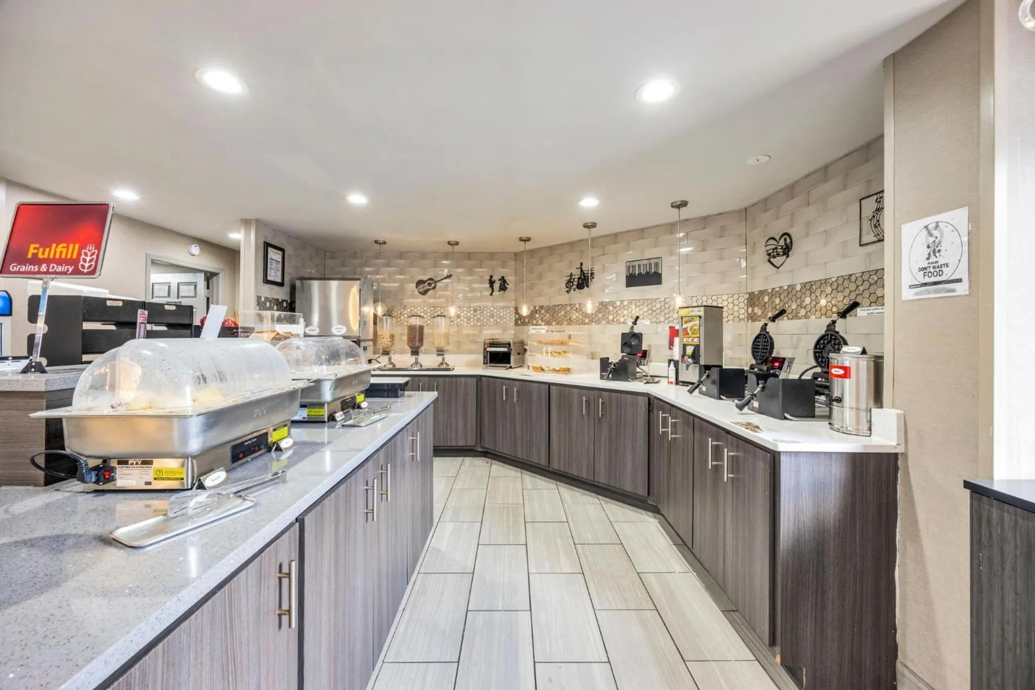 Breakfast in Best Western Downtown PLUS Music Row