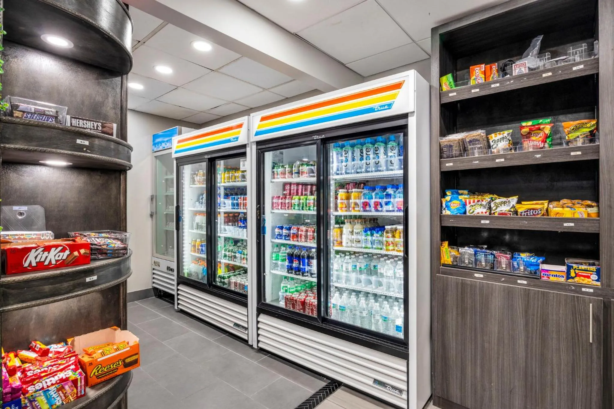 Property building in Best Western Downtown PLUS Music Row