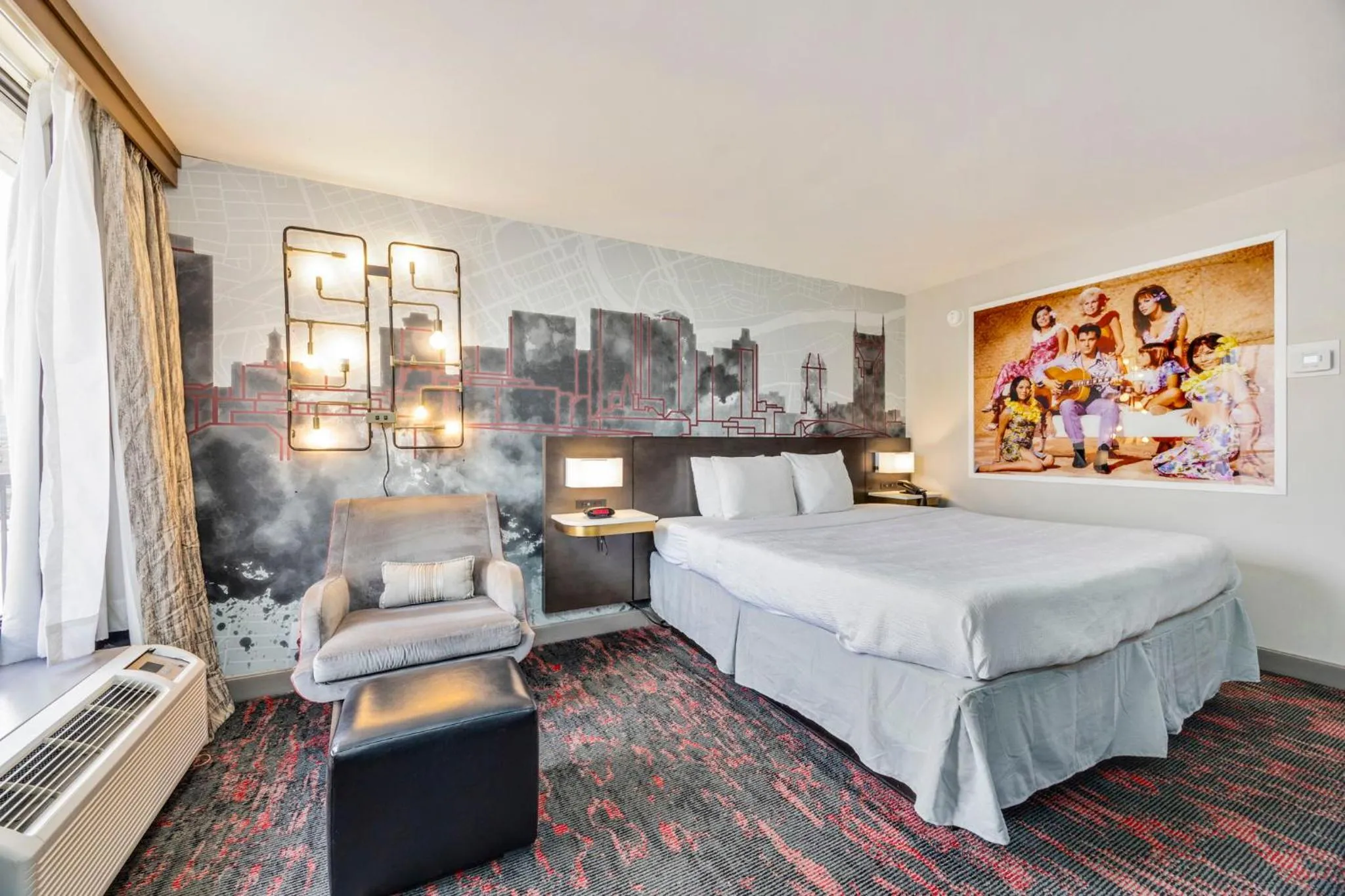 Property building, Bed in Best Western Downtown PLUS Music Row