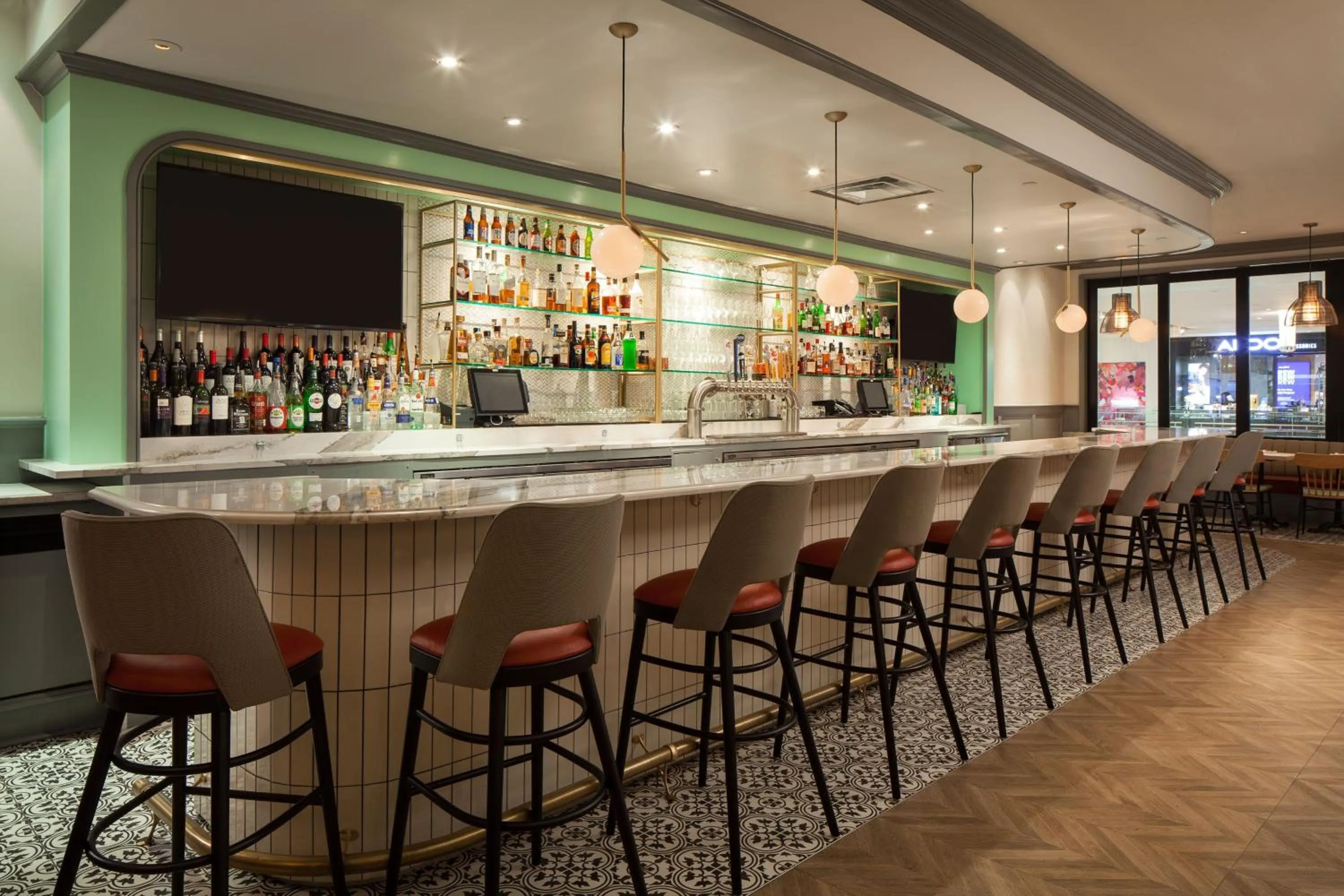 Restaurant/places to eat in The Westin Galleria Houston