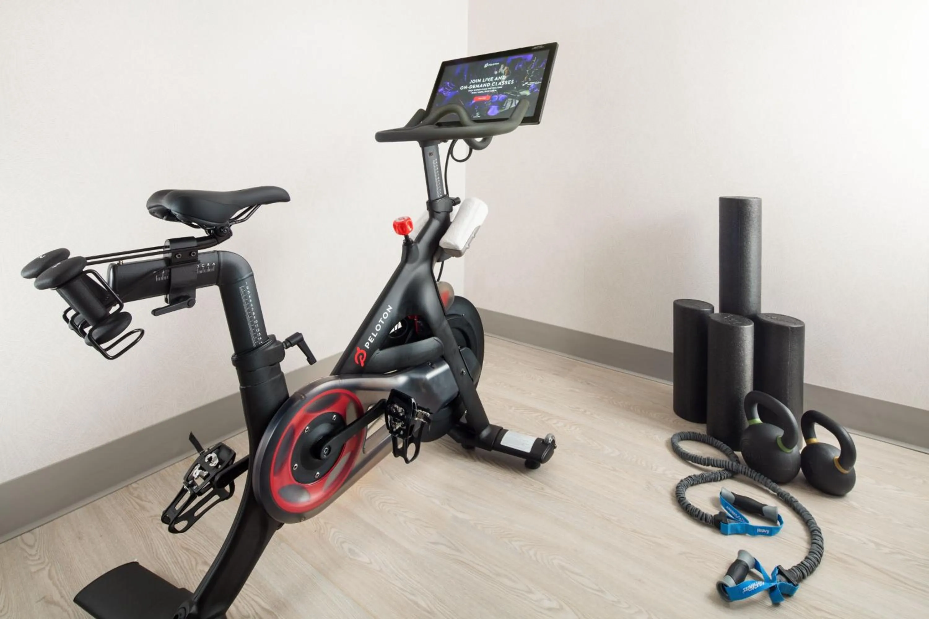 Fitness centre/facilities in The Westin Galleria Houston