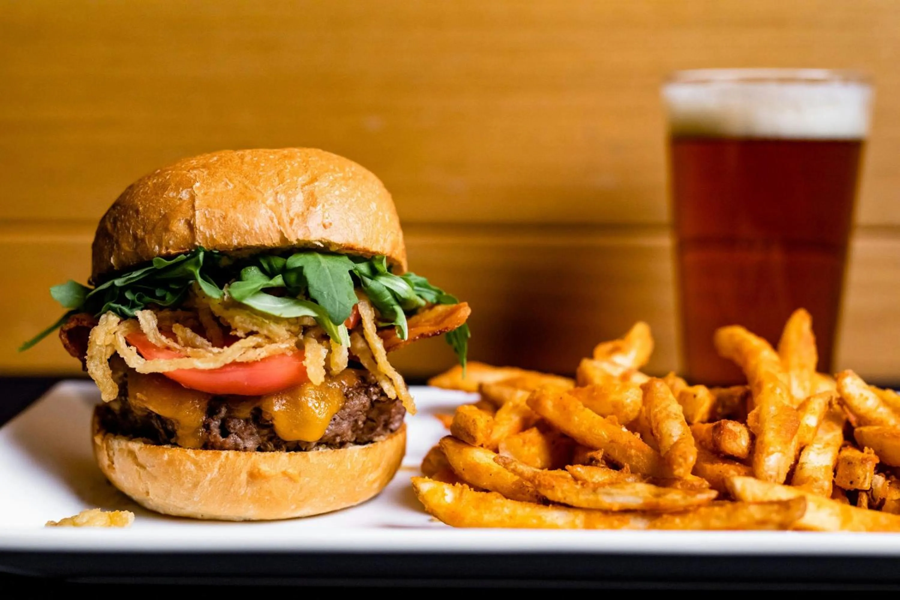 Restaurant/places to eat in The Westin Oaks Houston at the Galleria