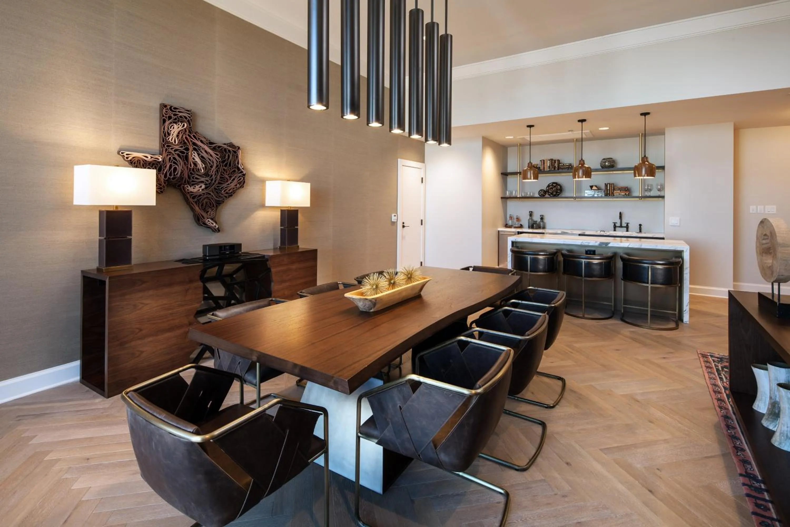 Photo of the whole room in The Westin Oaks Houston at the Galleria