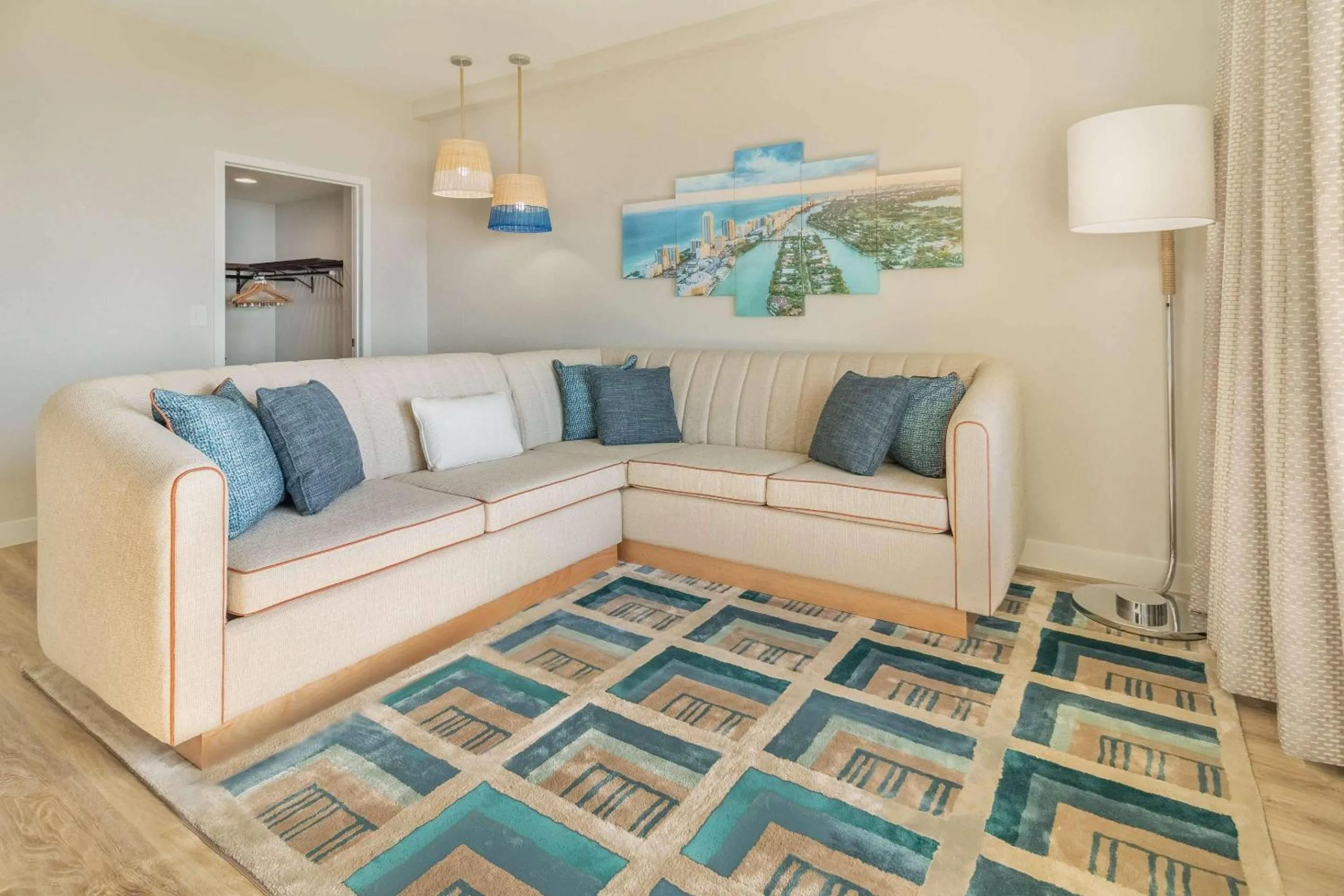 Bedroom in Radisson Resort Miami Beach