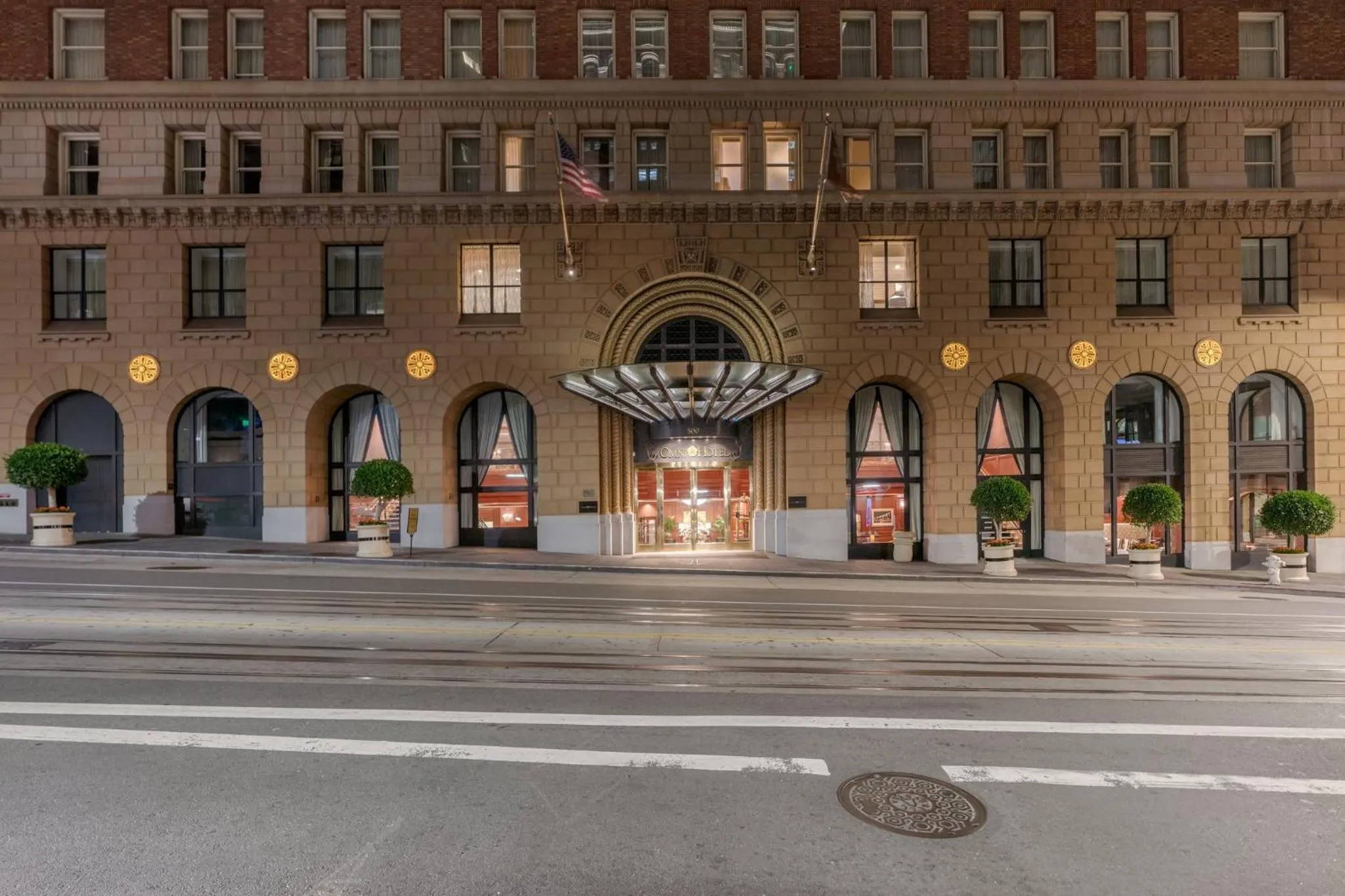 Property building in Omni San Francisco