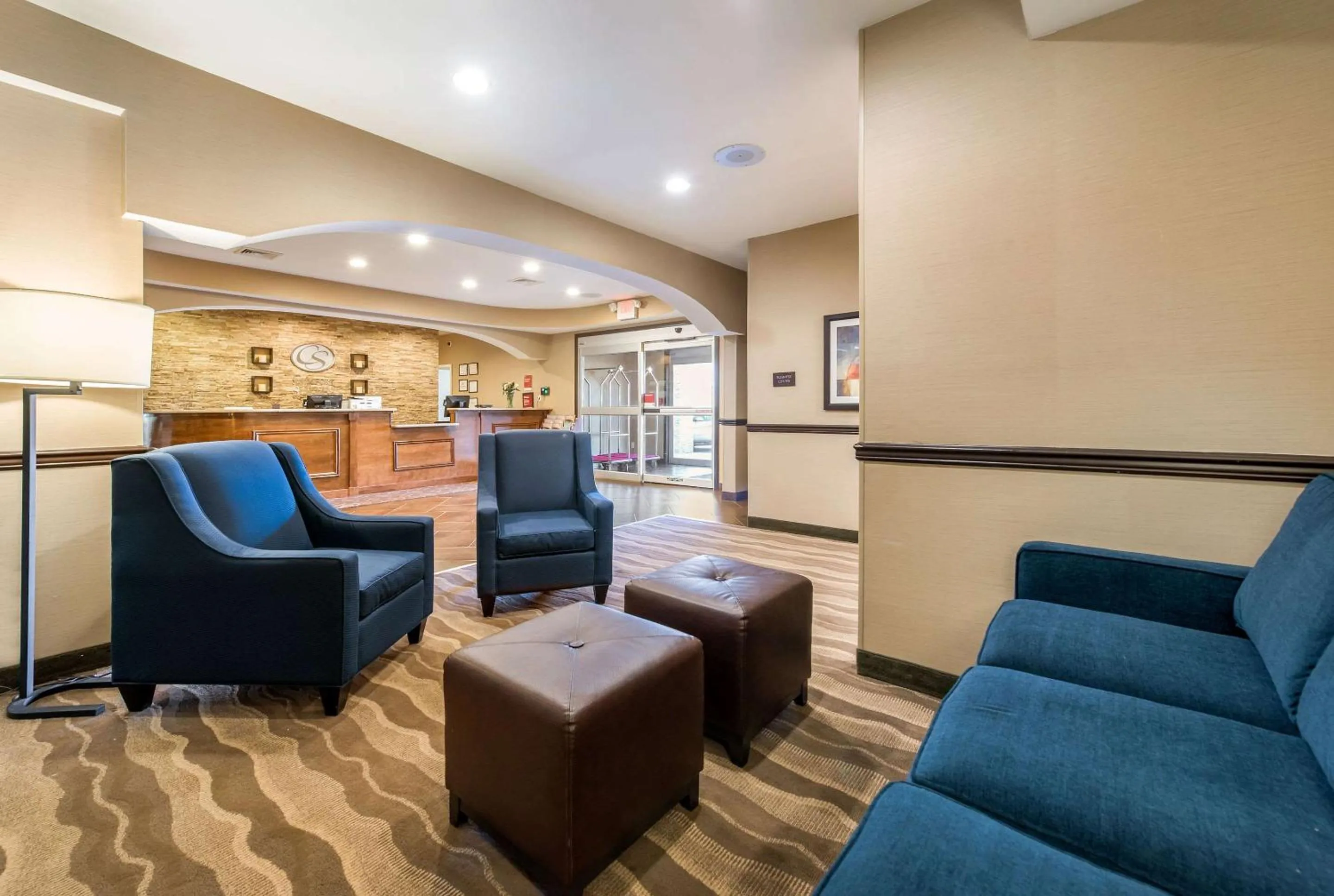 Lobby or reception in Comfort Suites Atlantic City North