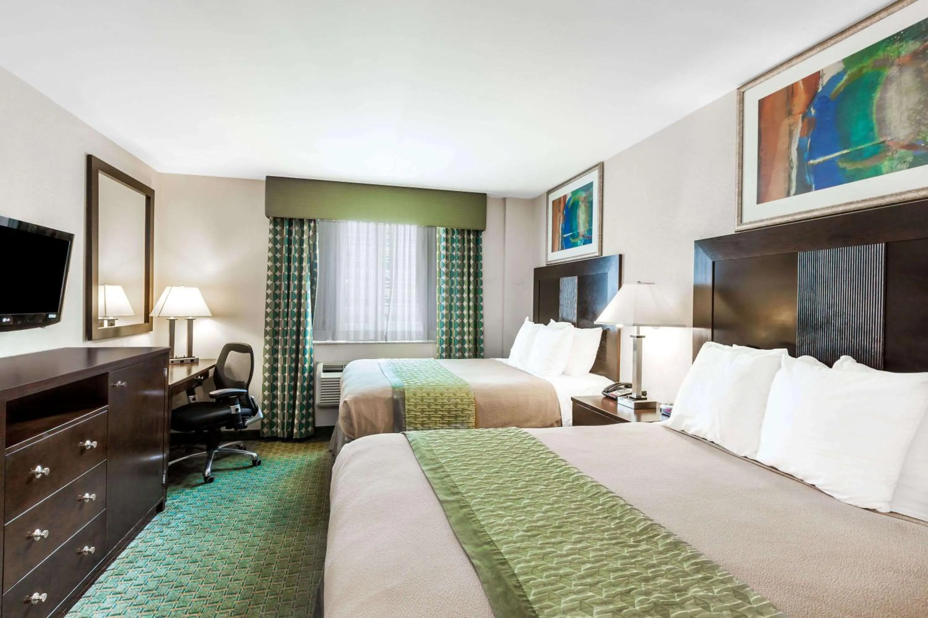 Photo of the whole room in Royal Stay Hotel