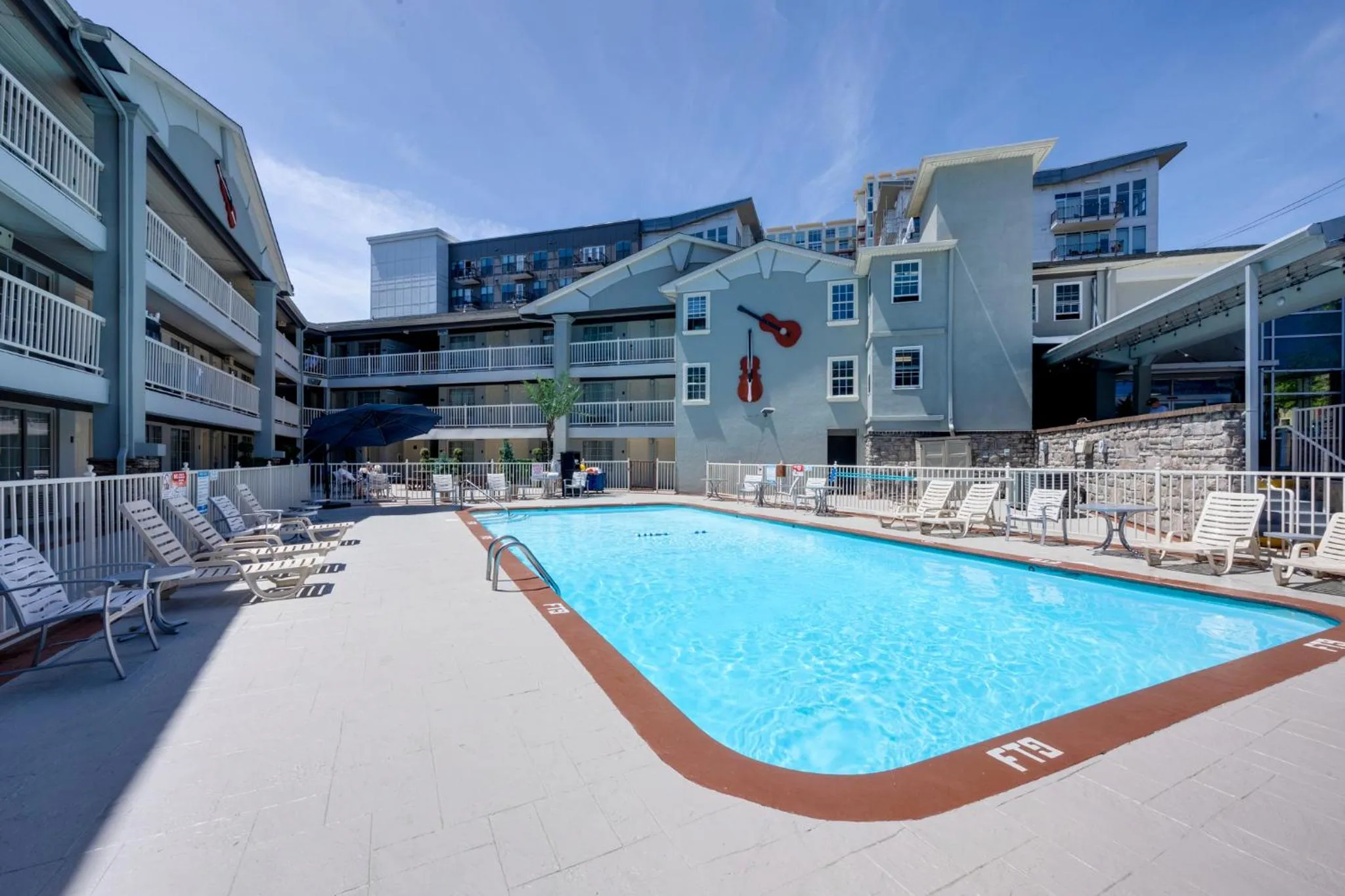Pool view in Comfort Inn Downtown Nashville - Music City Center