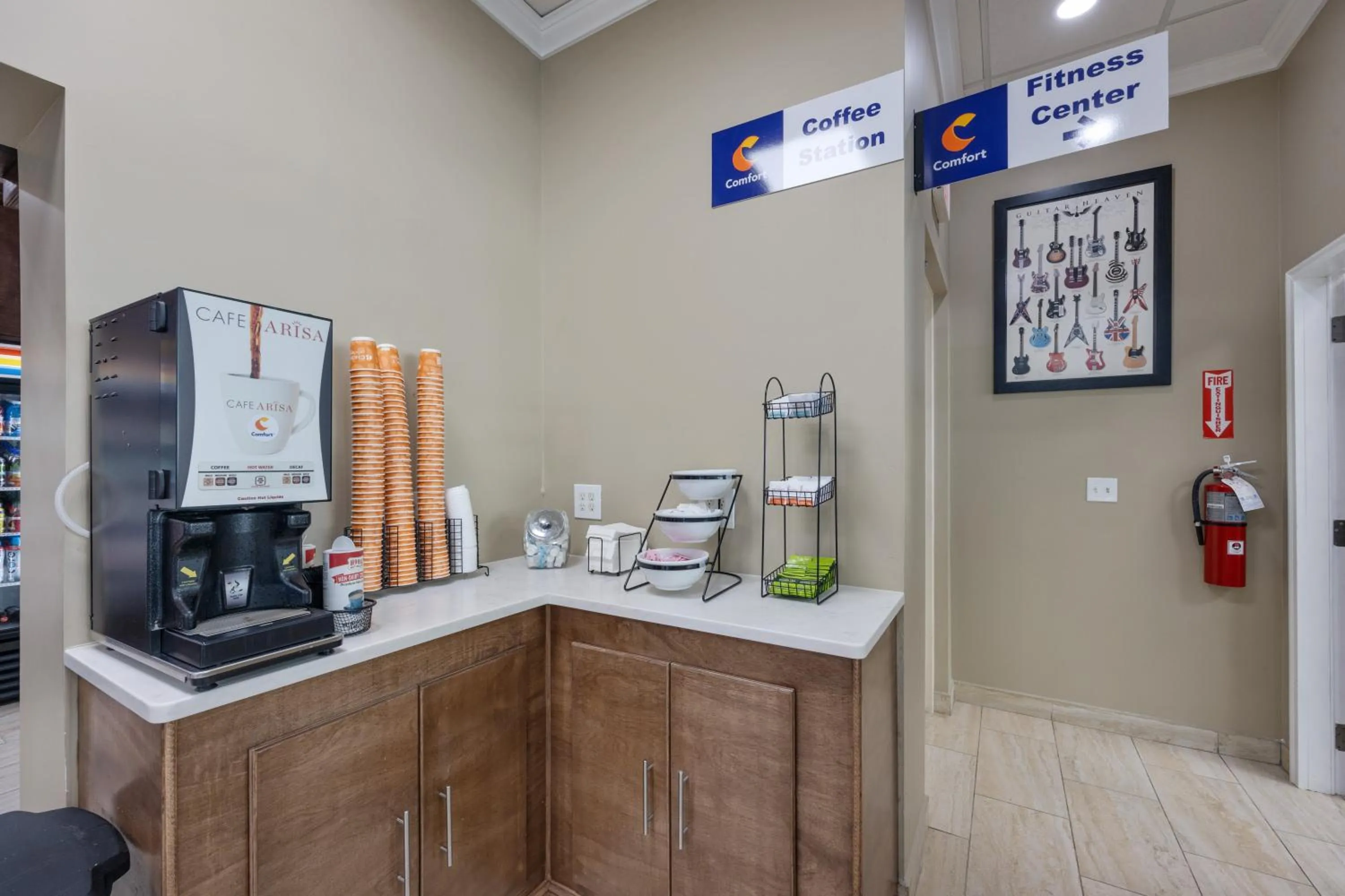 Coffee/tea facilities in Comfort Inn Downtown Nashville - Music City Center