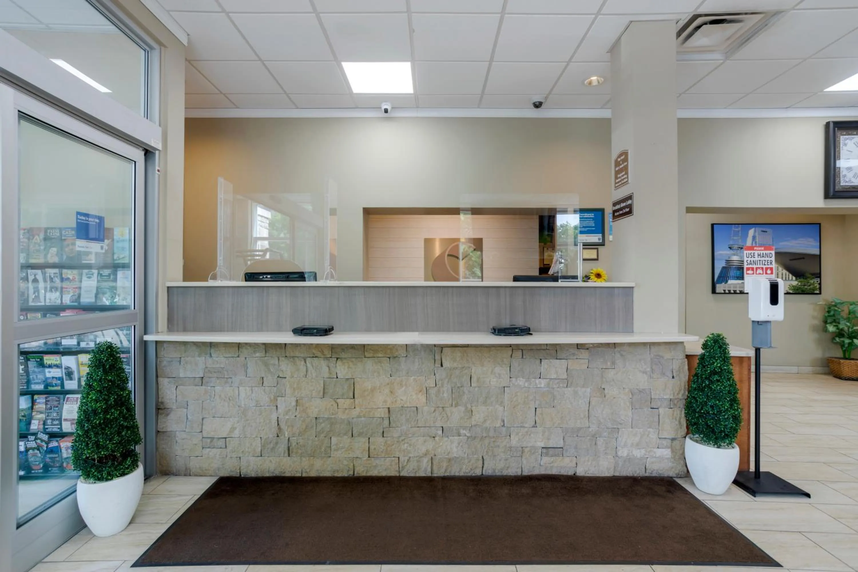 Lobby or reception in Comfort Inn Downtown Nashville - Music City Center