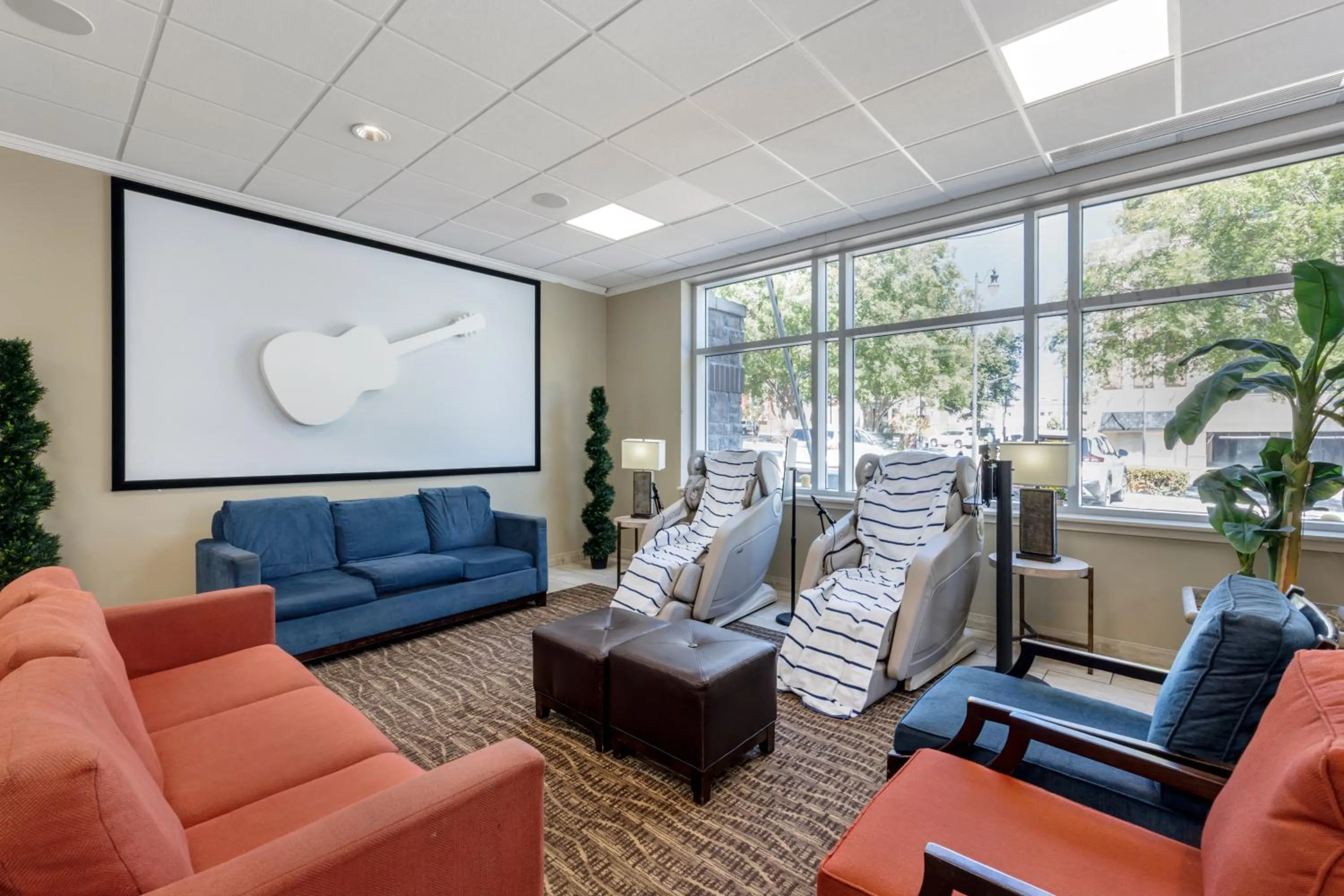 Property building in Comfort Inn Downtown Nashville - Music City Center