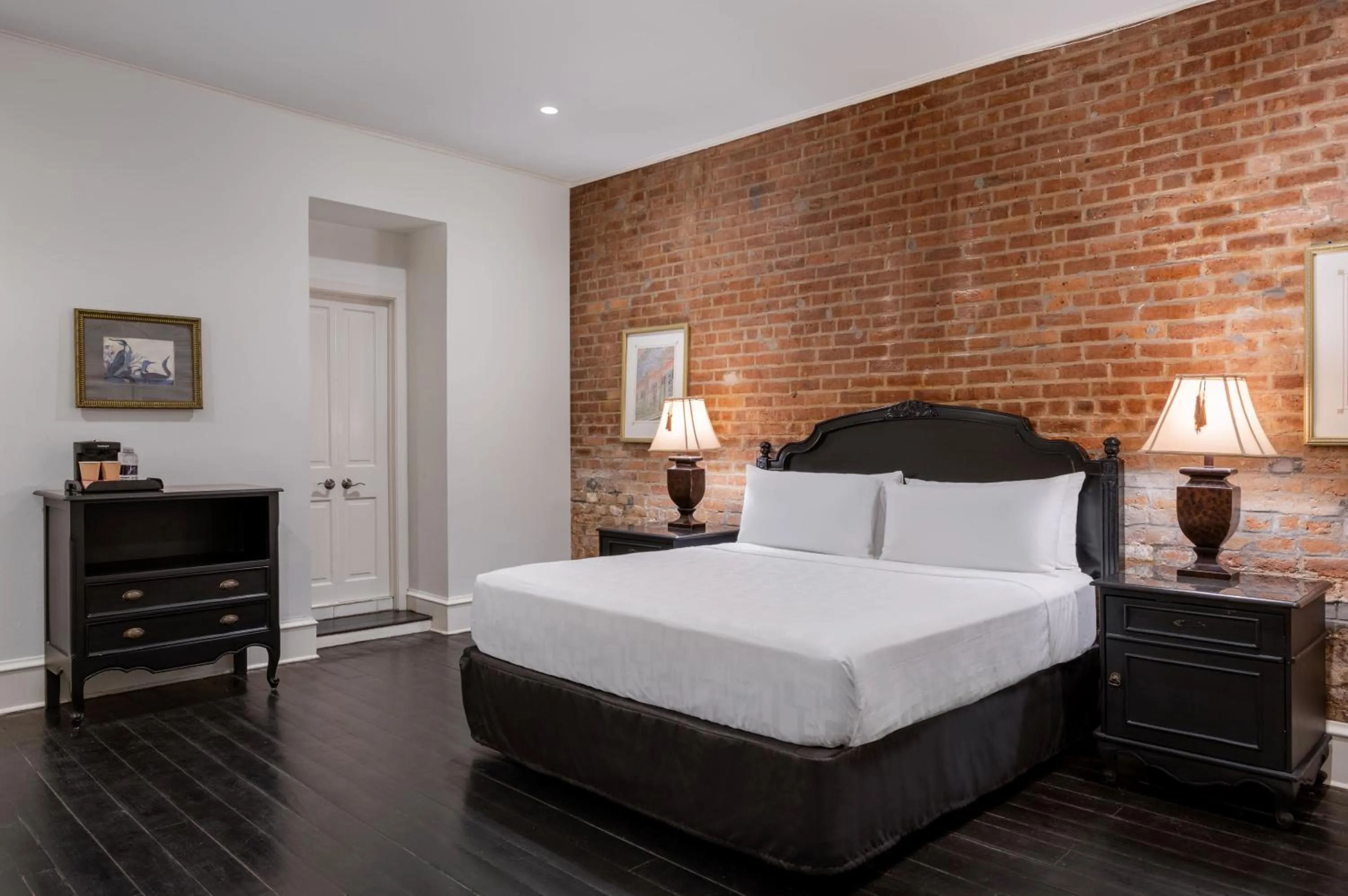 Bed in Hotel Royal New Orleans