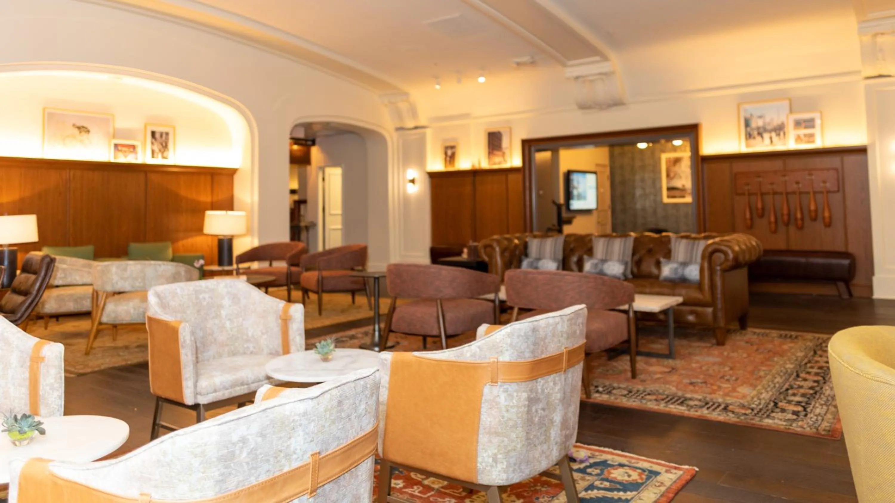 Lobby or reception in Harbor Court Hotel