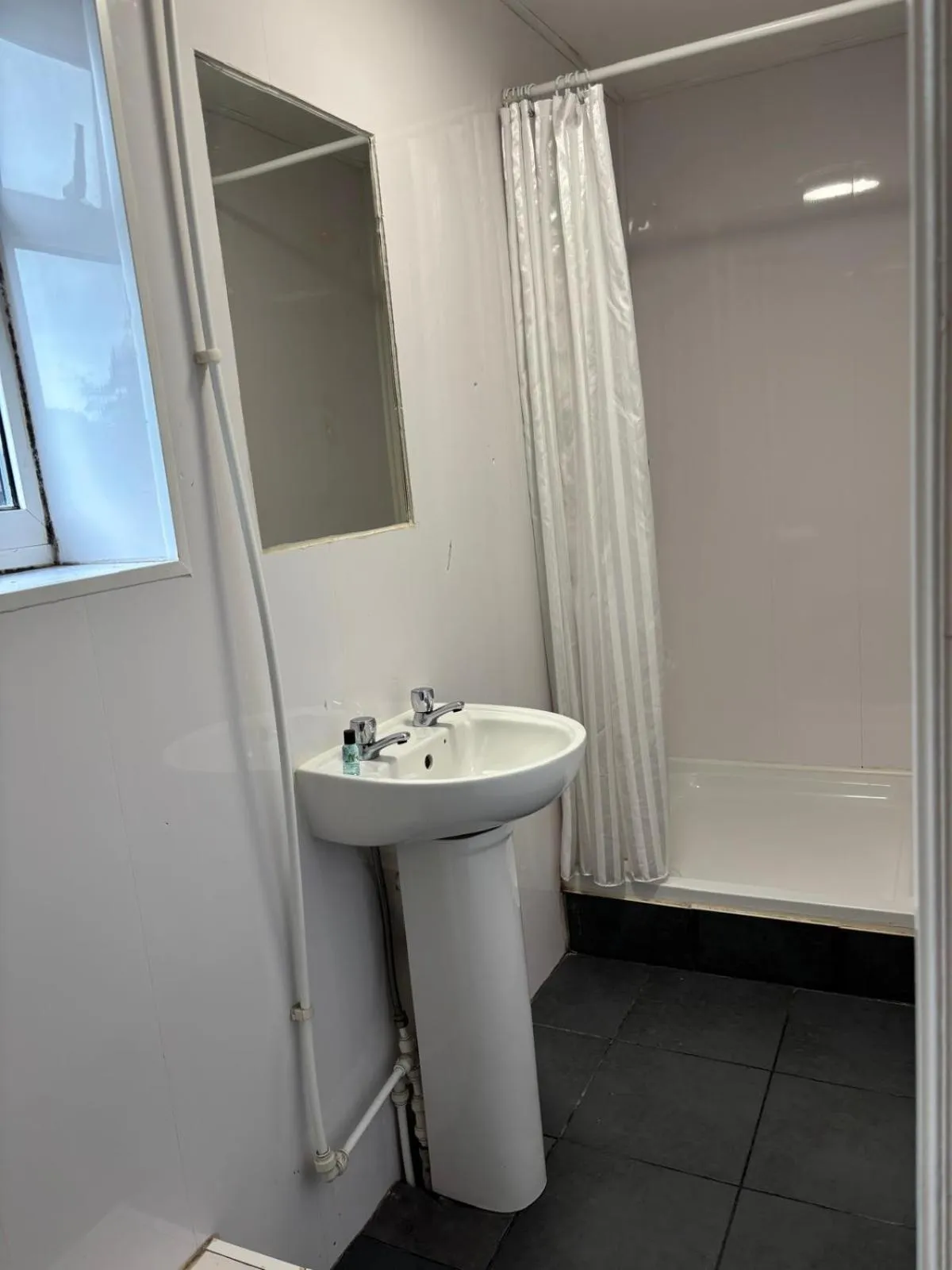 The Tudor House Hotel