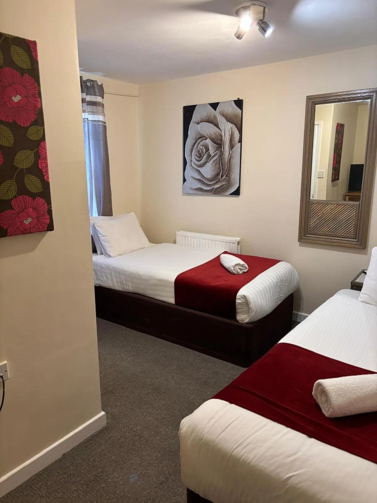 Bed in The Tudor House Hotel