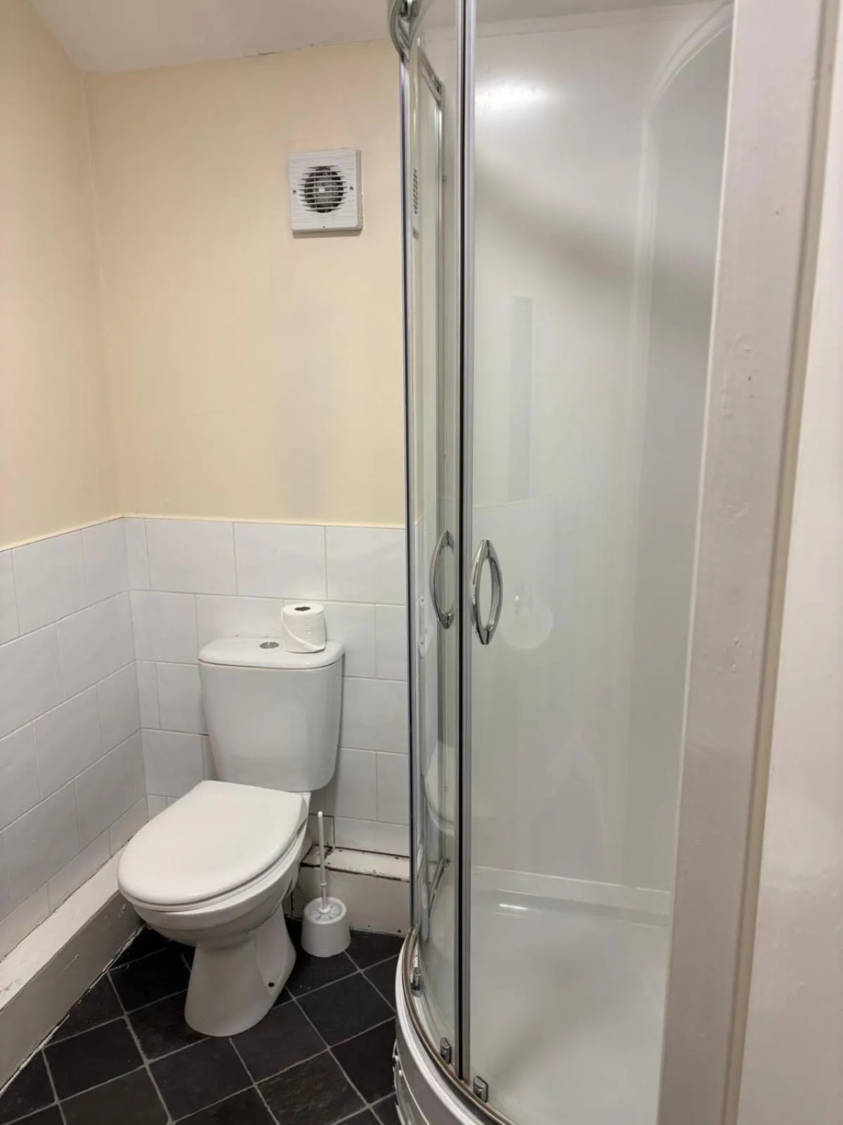 The Tudor House Hotel