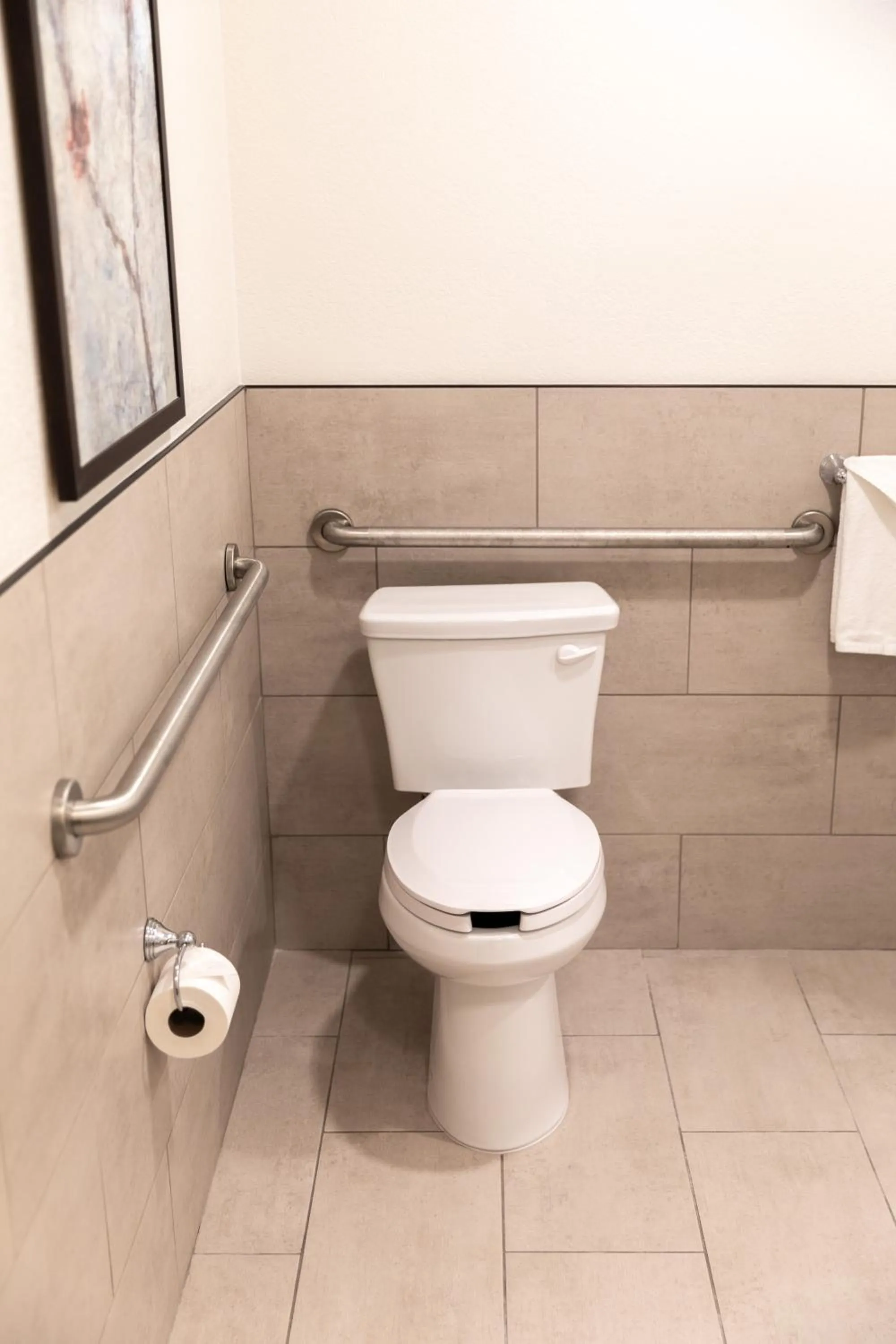 Bathroom in Ayres Hotel Redlands - Loma Linda