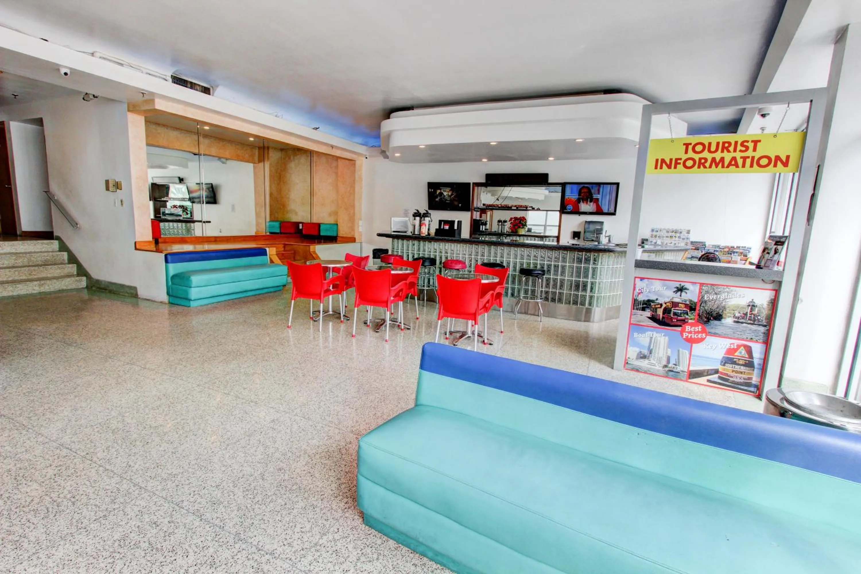 Lobby or reception in Geneva Hotel