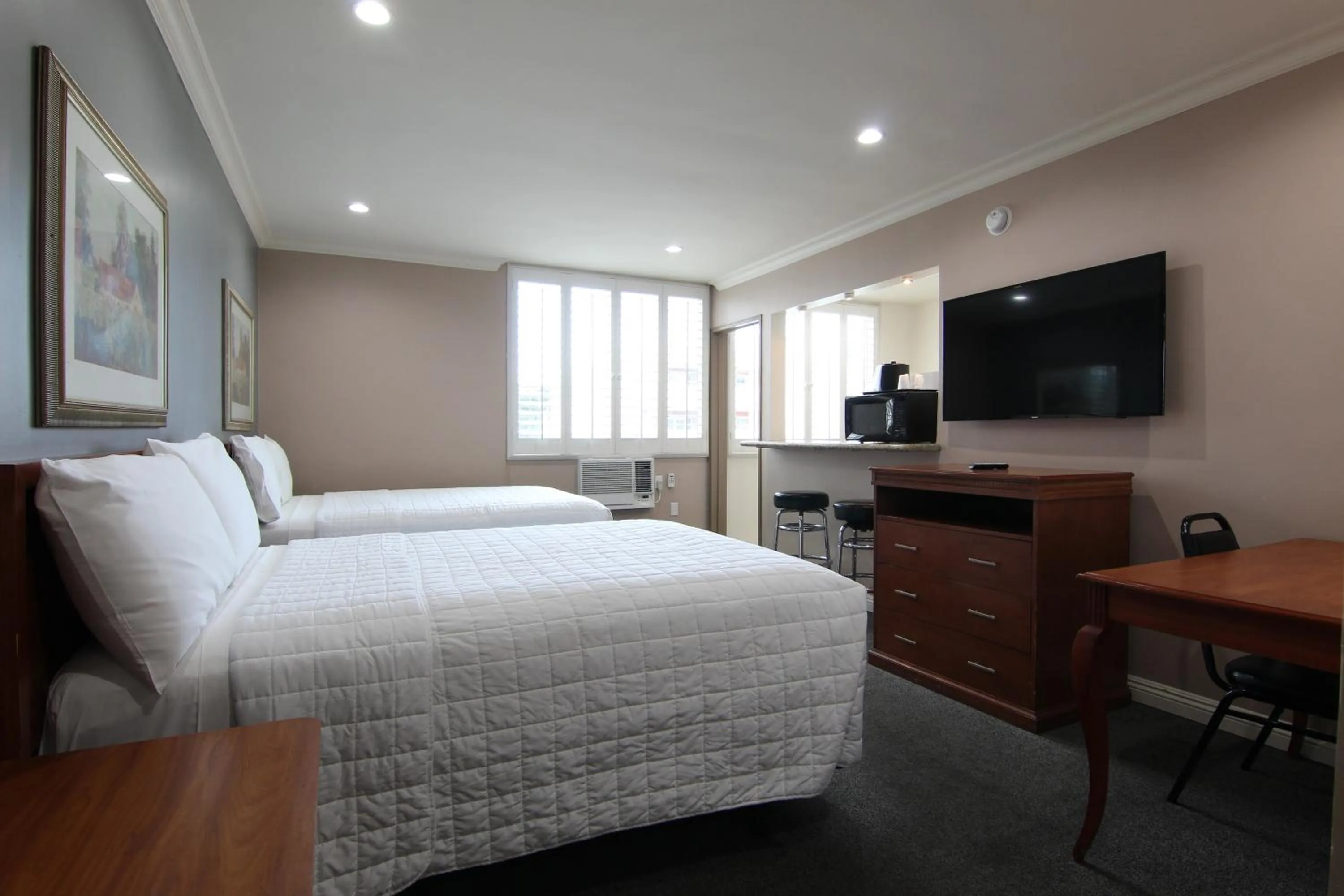 TV and multimedia, Bed in Dunes Inn - Wilshire