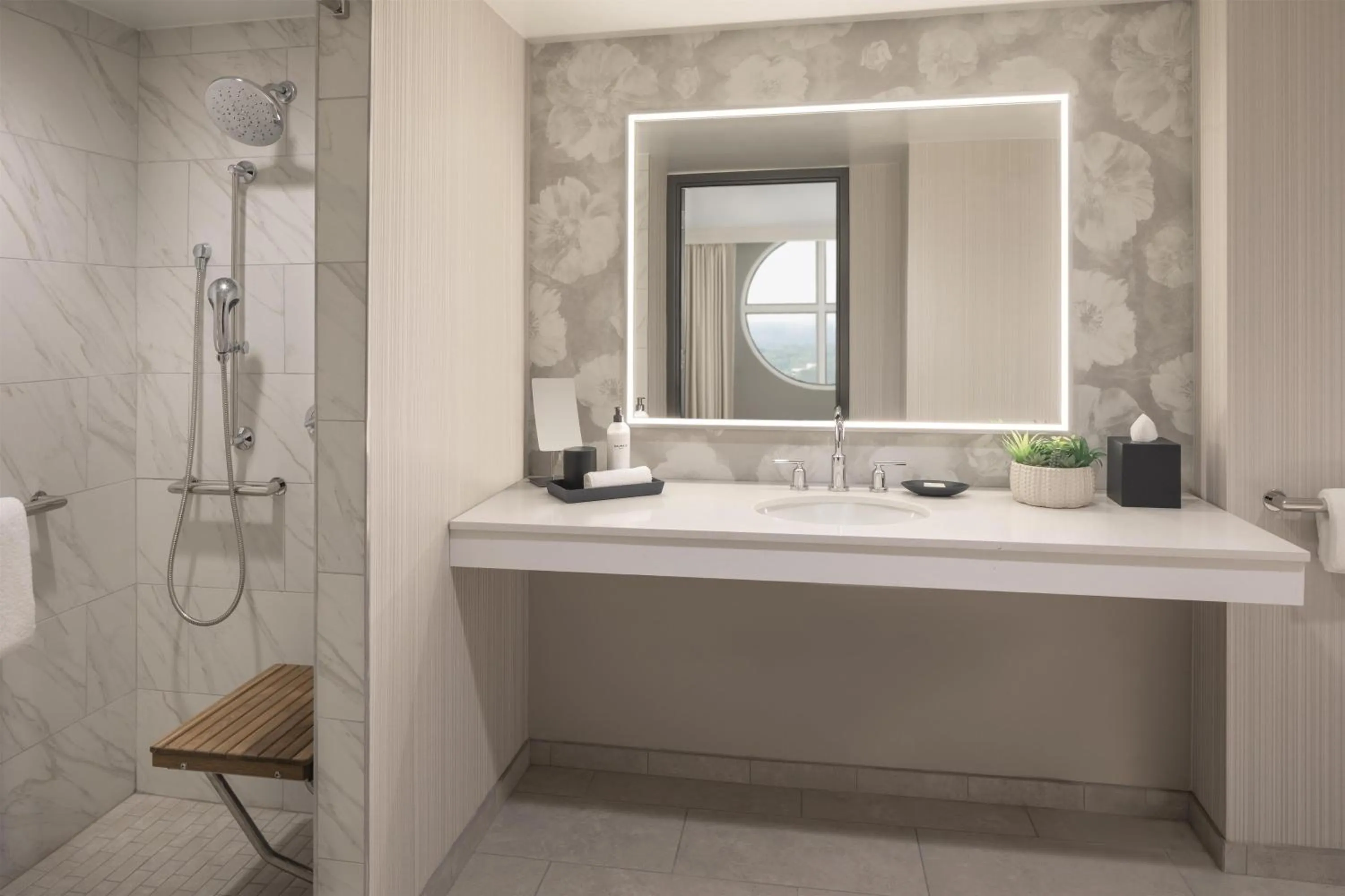 Bathroom in Grand Hyatt Atlanta in Buckhead