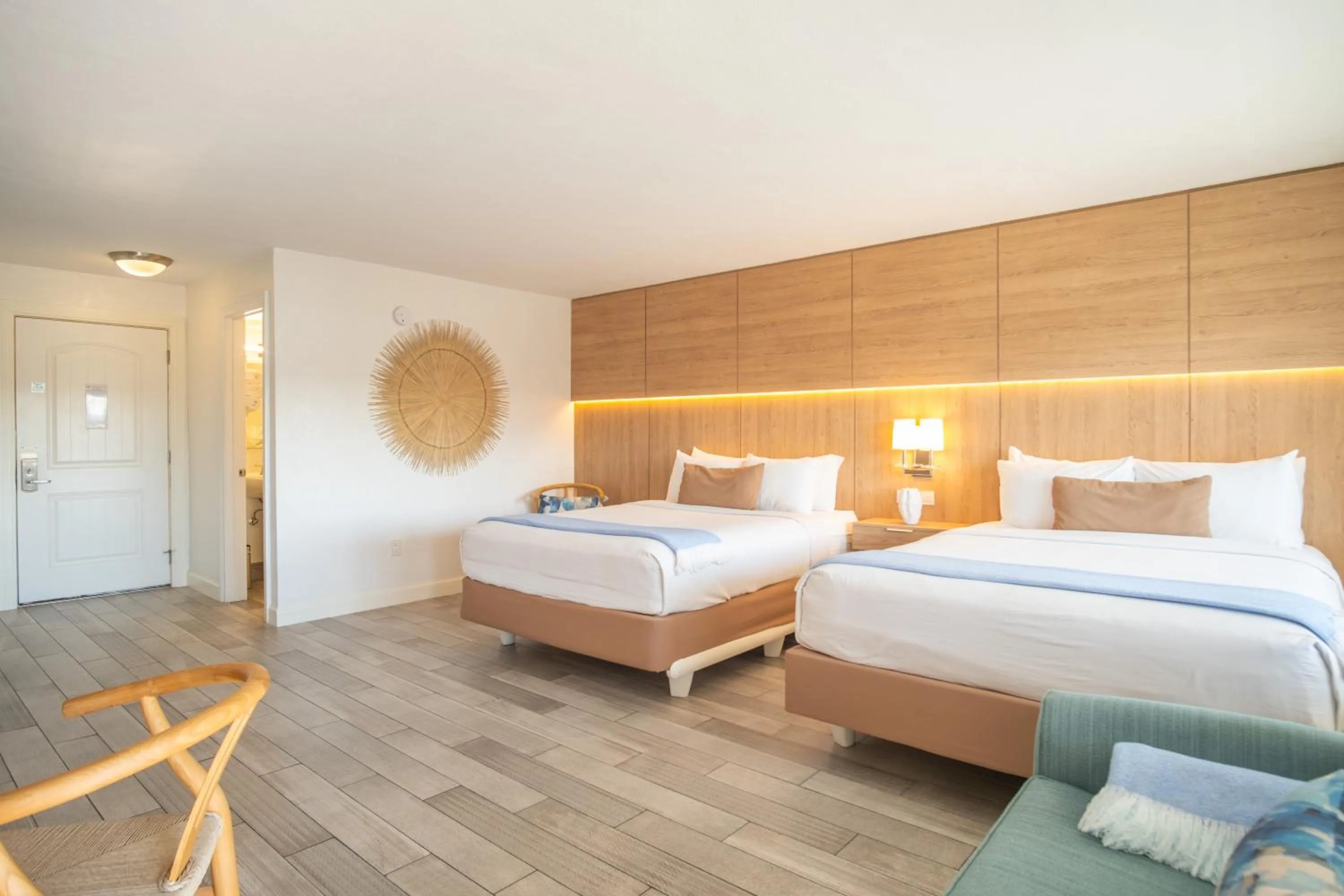 Bed in Gilbert's Resort & Marina