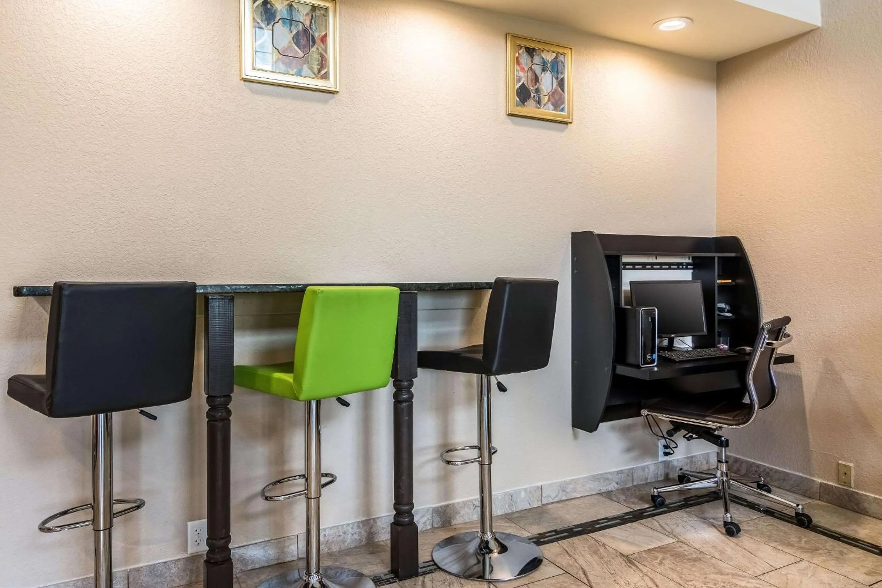 On site in Quality Inn University Area