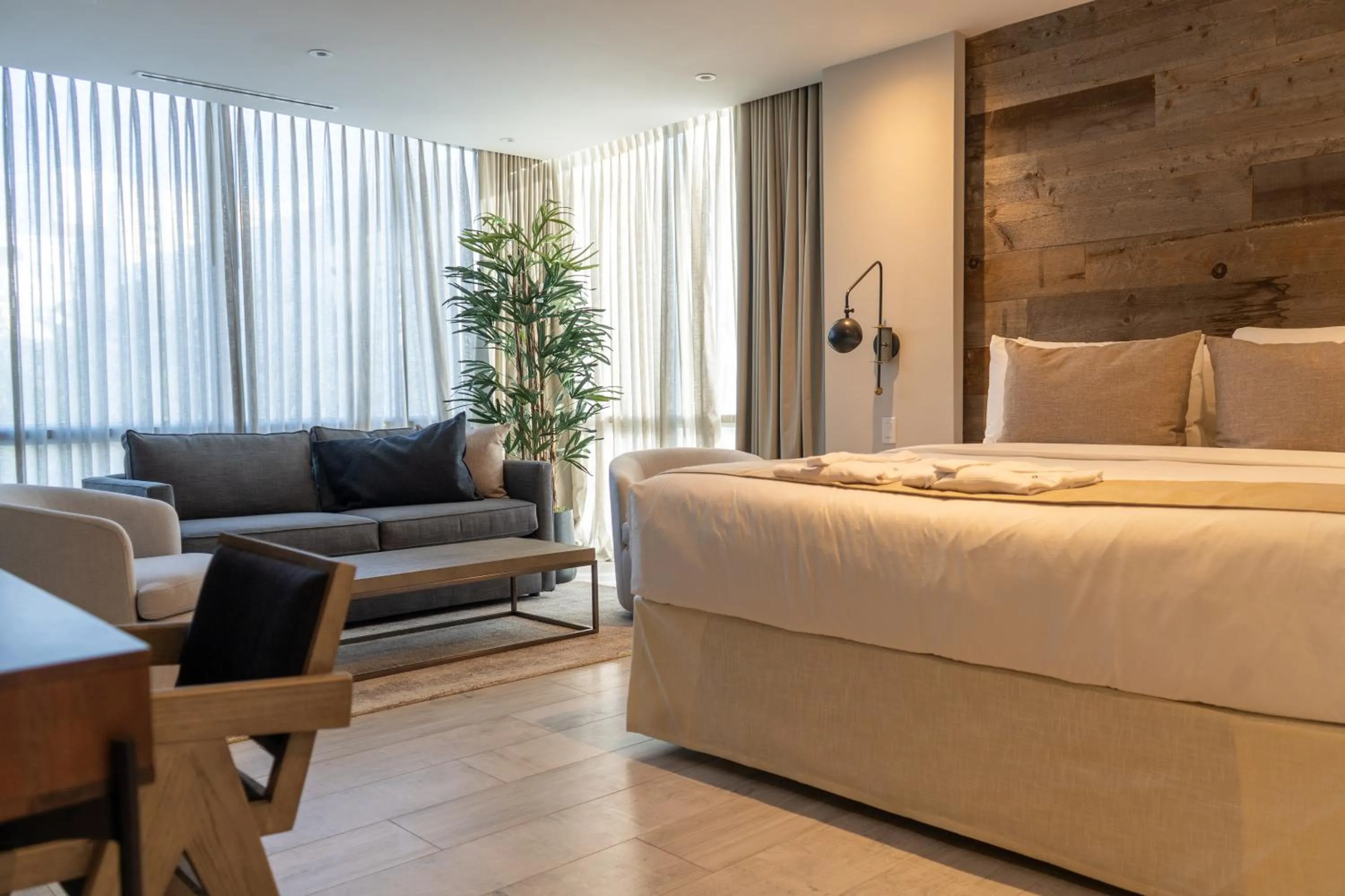 Bed in Nassau Suite South Beach, an All Suite Hotel