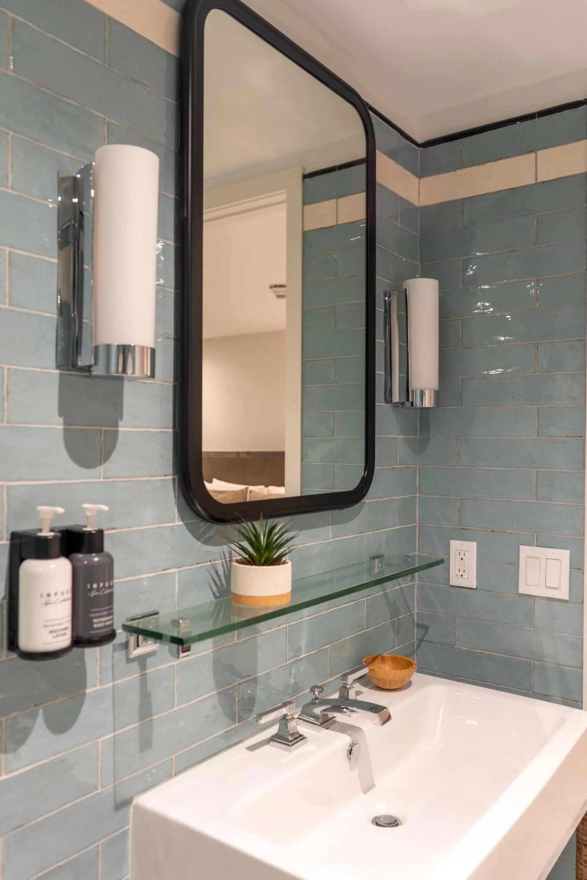 Bathroom in Nassau Suite South Beach, an All Suite Hotel